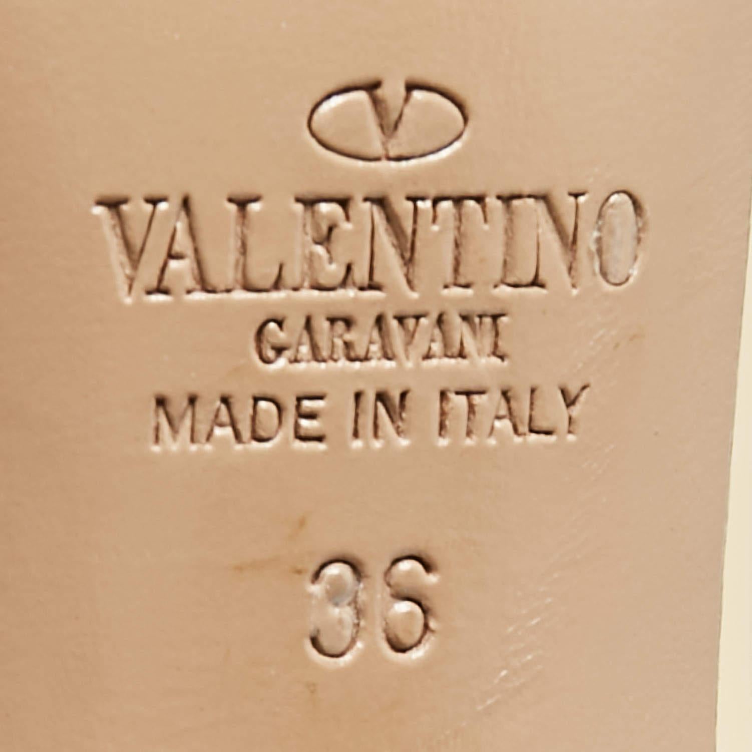 Valentino Cream Patent Leather Rockstud Ankle Strap Pumps Size 36 2