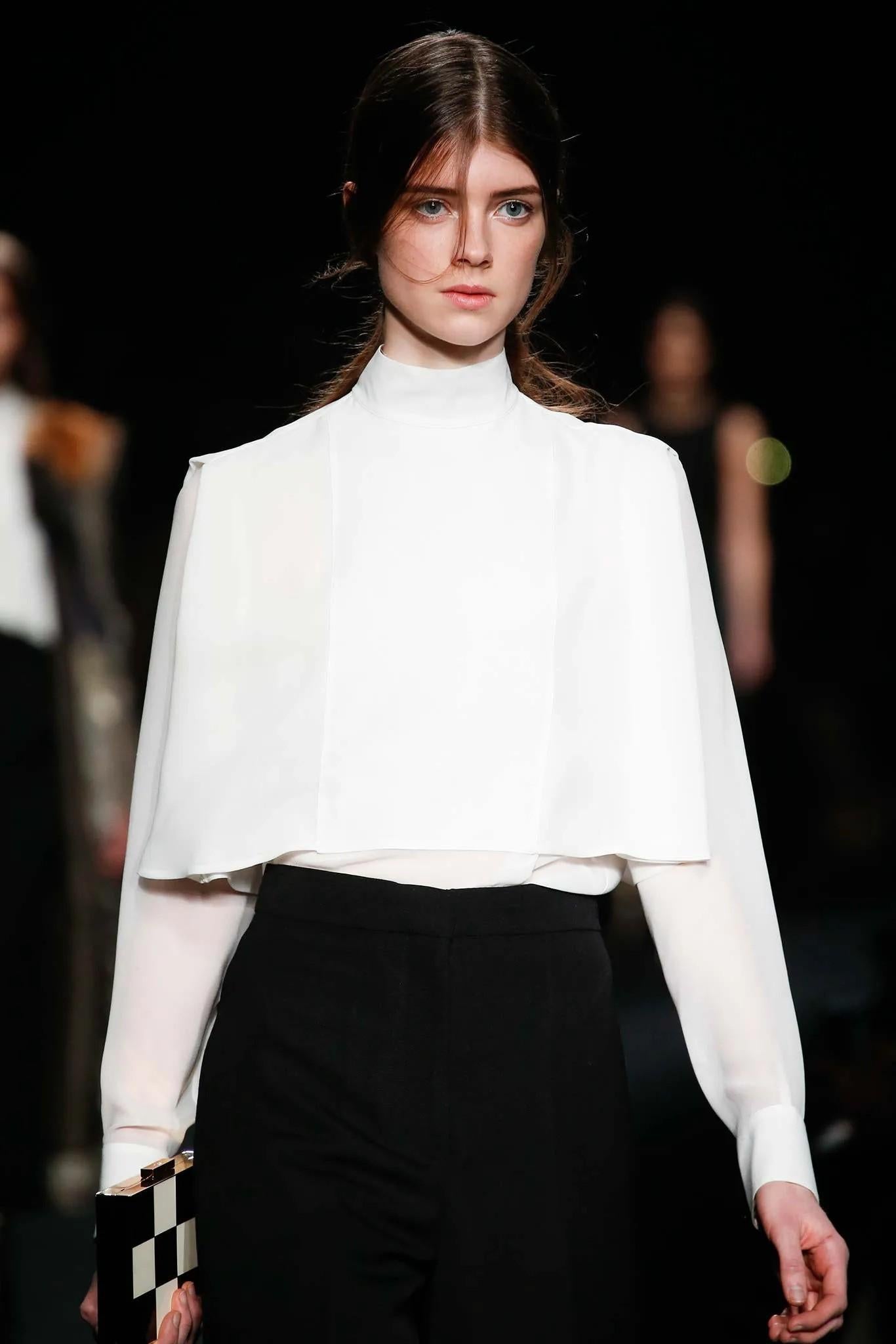 Blouse en soie crème VALENTINO 2015 LAYERED  Chemise 38 XS en vente 3