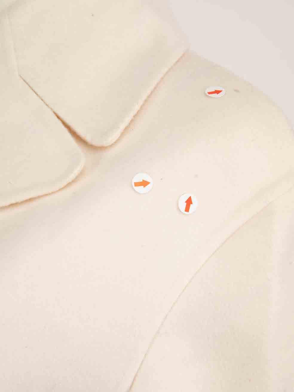 Manteau Valentino à double boutonnage en laine crème, taille L en vente 1
