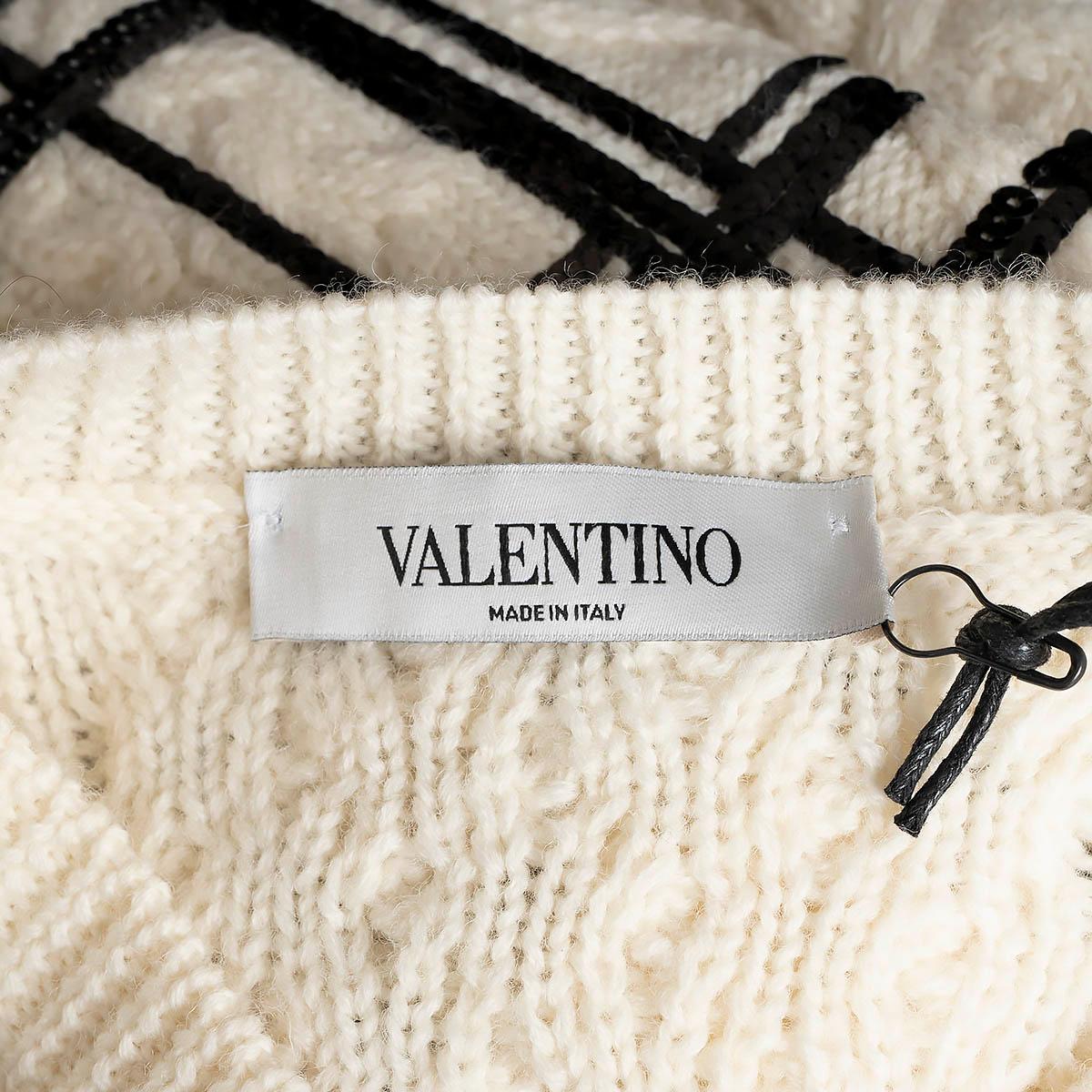 VALENTINO cream wool SEQUIN PLAID CABLE KNIT Crewneck Sweater XS For Sale 3