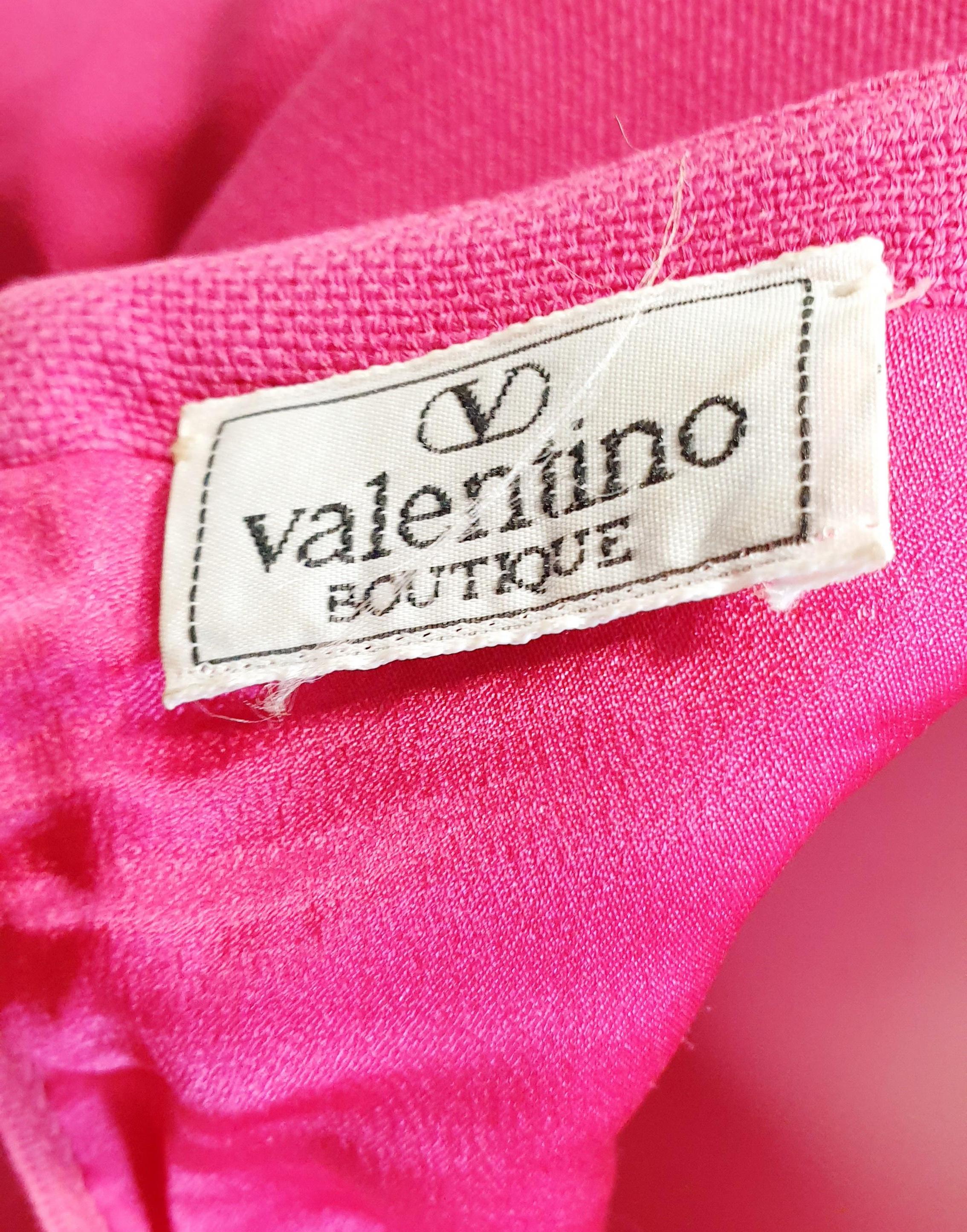 Women's Valentino crepe and chiffon vintage pink dress with golden and swarosky straps  For Sale