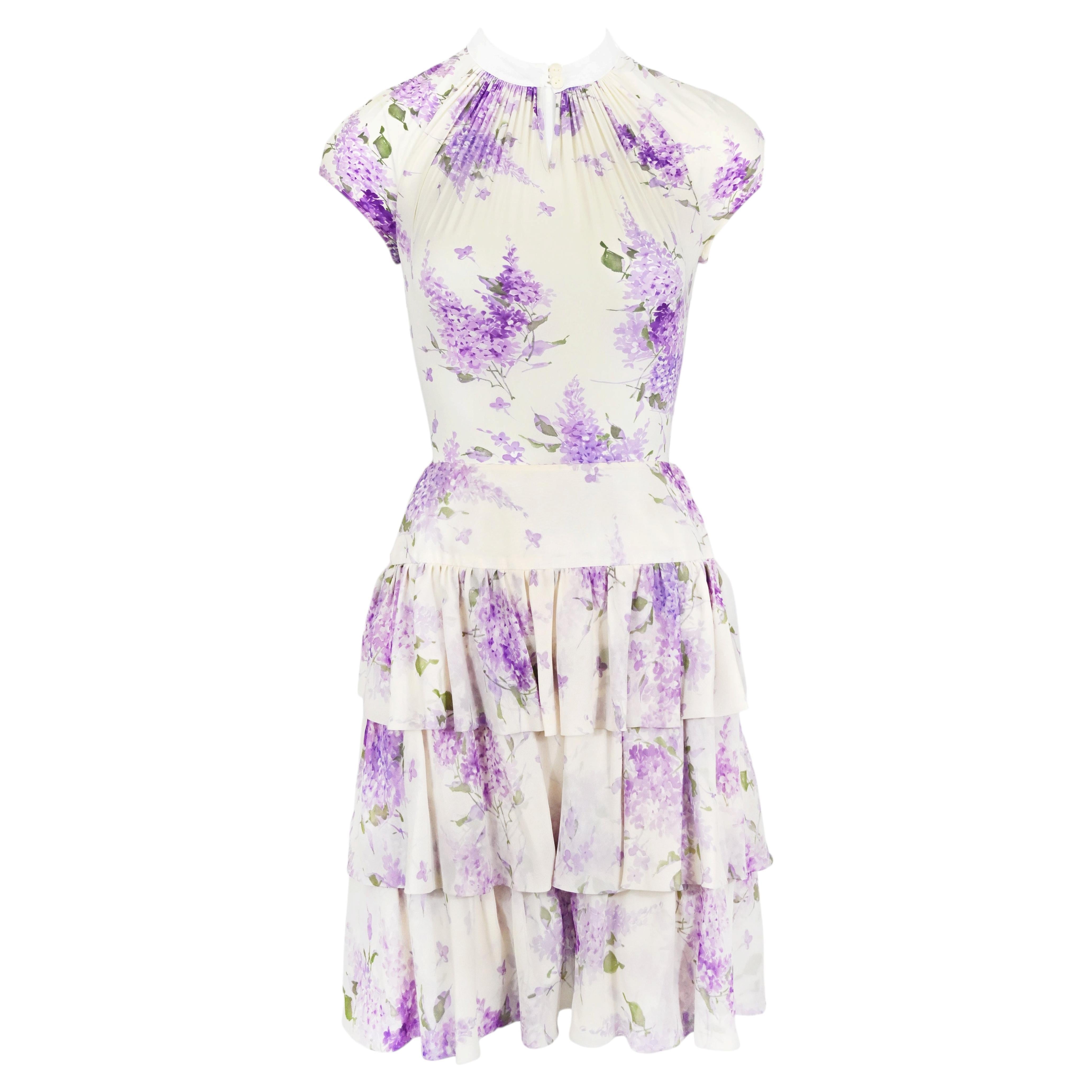 Valentino Cruise 2008 – Zweiteiliges Set in Lila mit Blumenmuster im Angebot