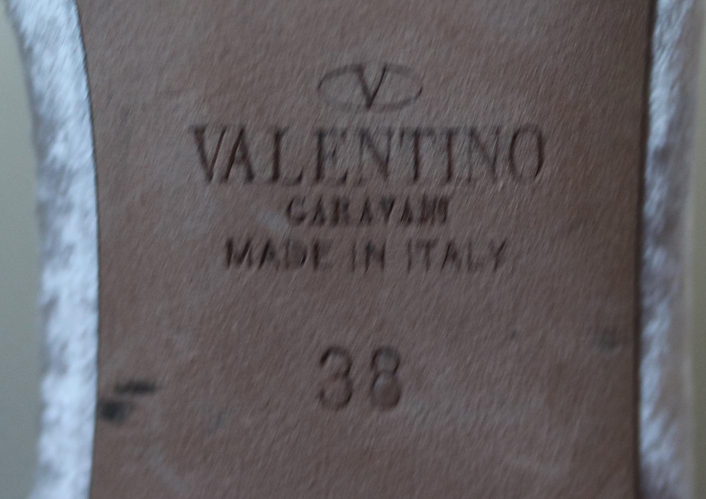 Valentino Crushed-Velvet Bow Sandals  1