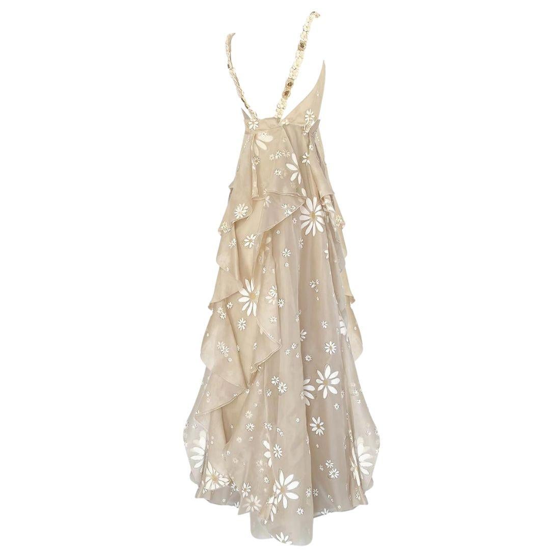 Beige Valentino Daisy Evening Gown Resort 2011 Size 6 For Sale