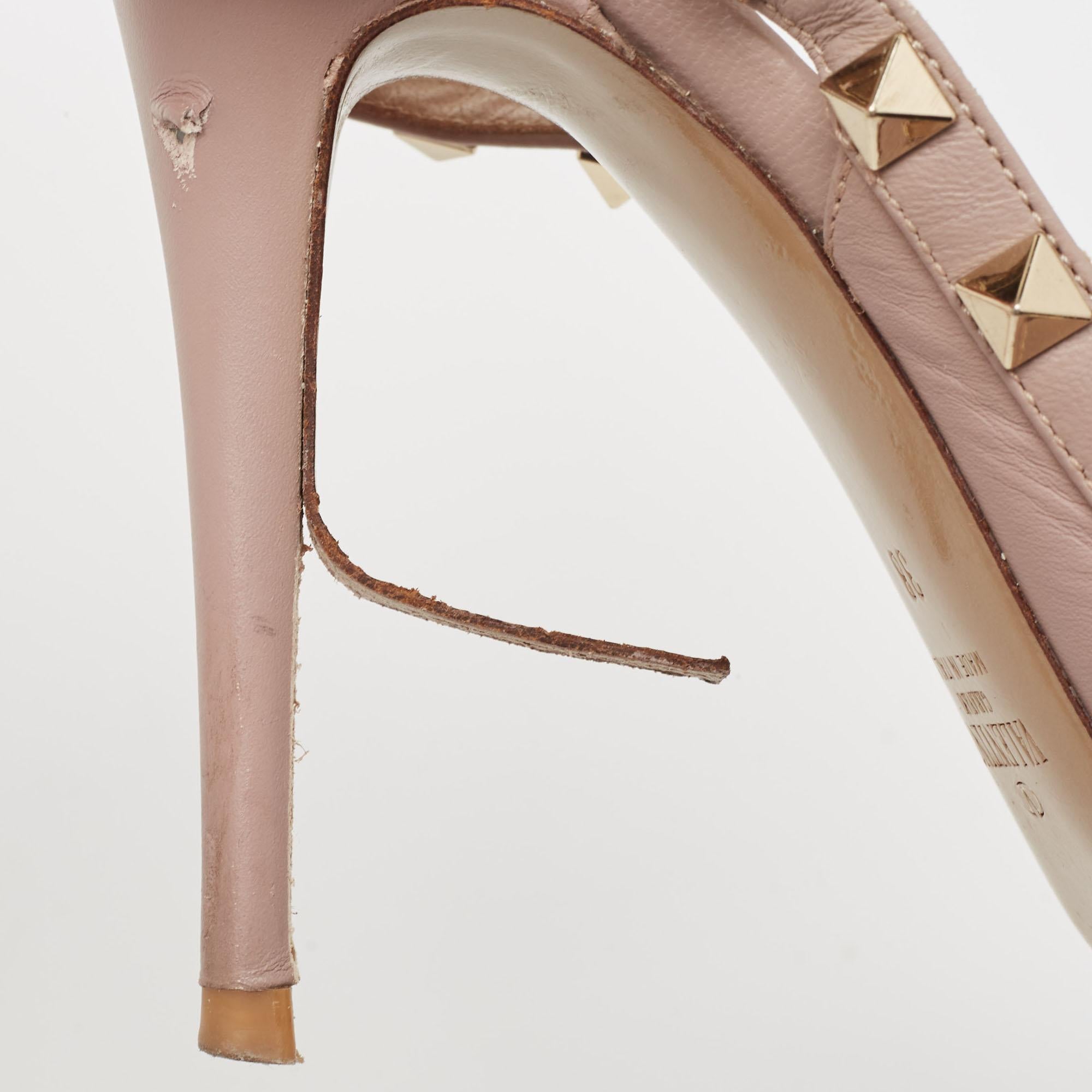Valentino Dusty Pink Leather Rockstud Ankle Strap Pumps Size 38 For Sale 5