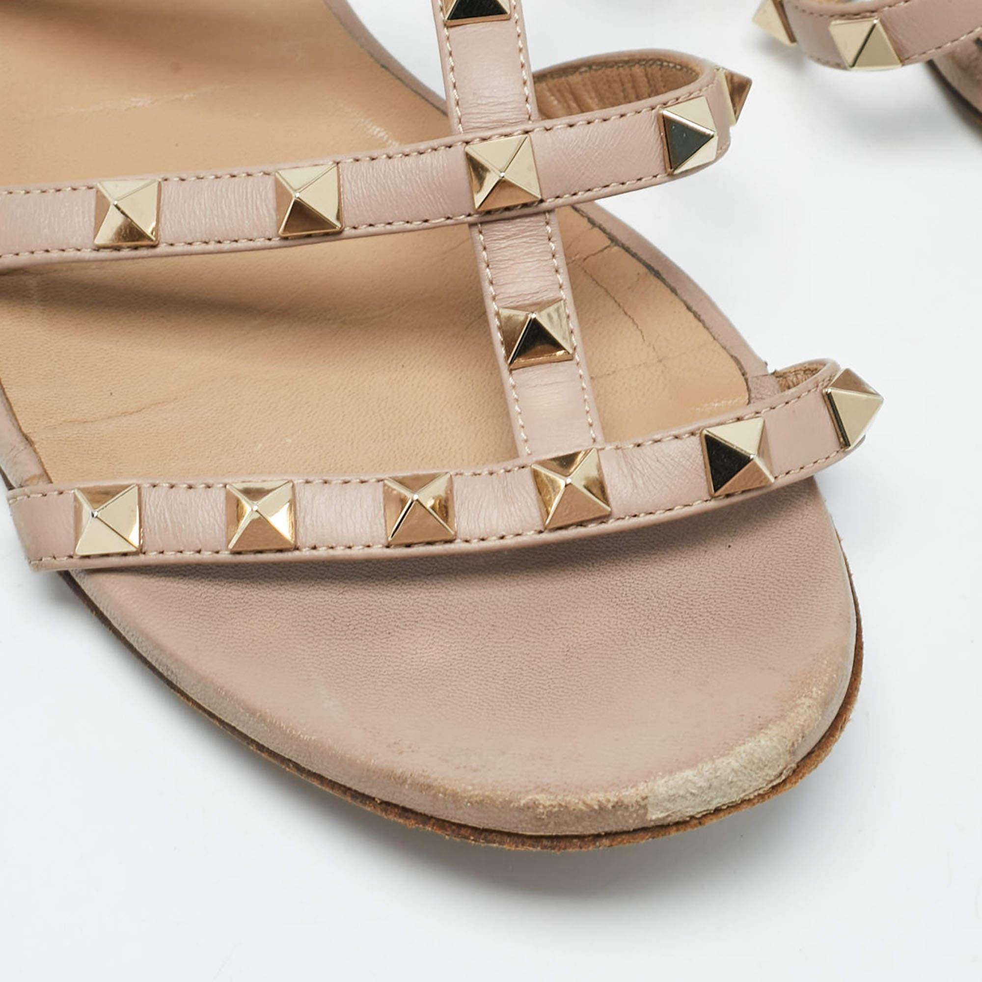 Valentino Dusty Pink Leather Rockstud Flat Slides Size 40 For Sale 2