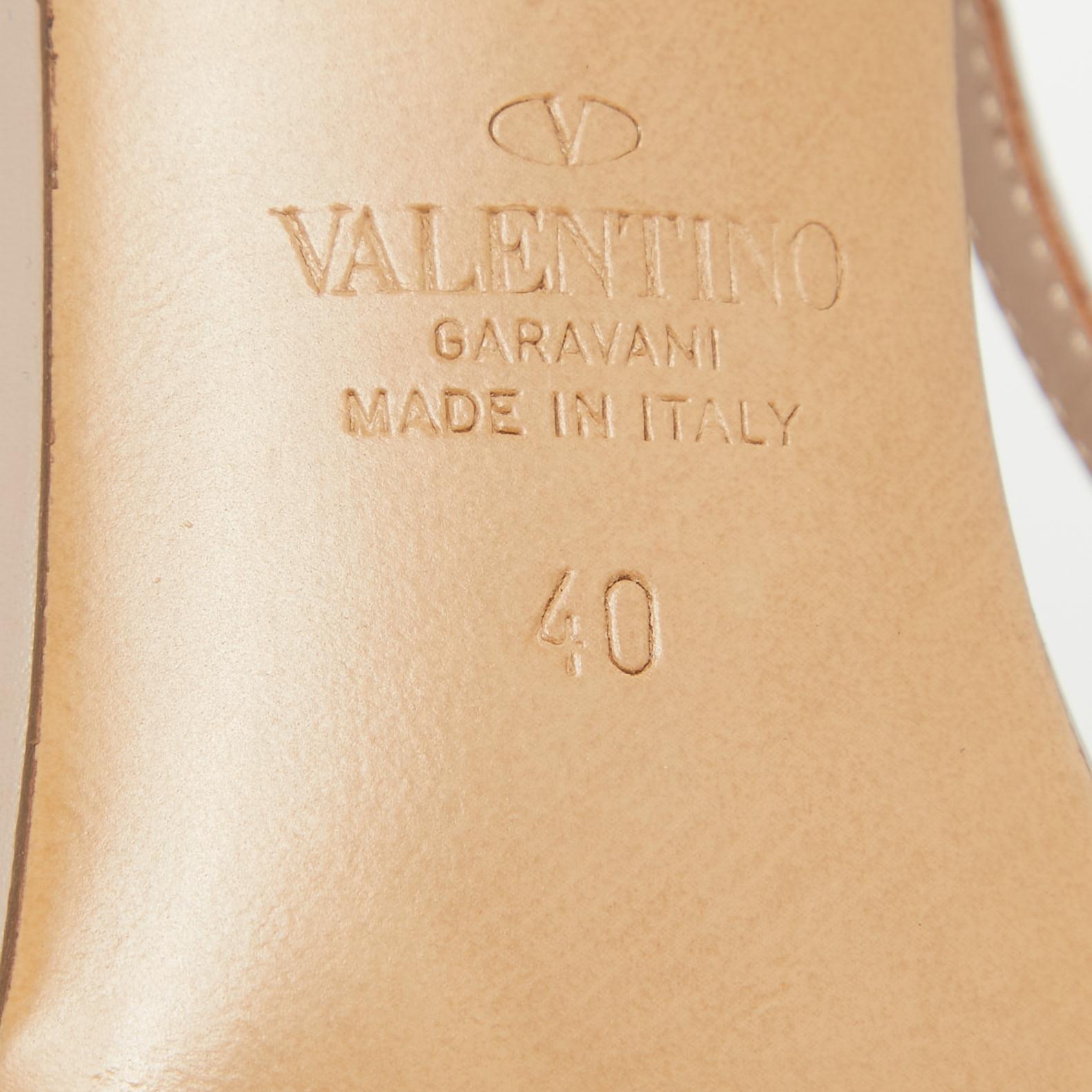 Valentino Dusty Pink Leather VLogo Slingback Pumps Size 40 In Excellent Condition In Dubai, Al Qouz 2