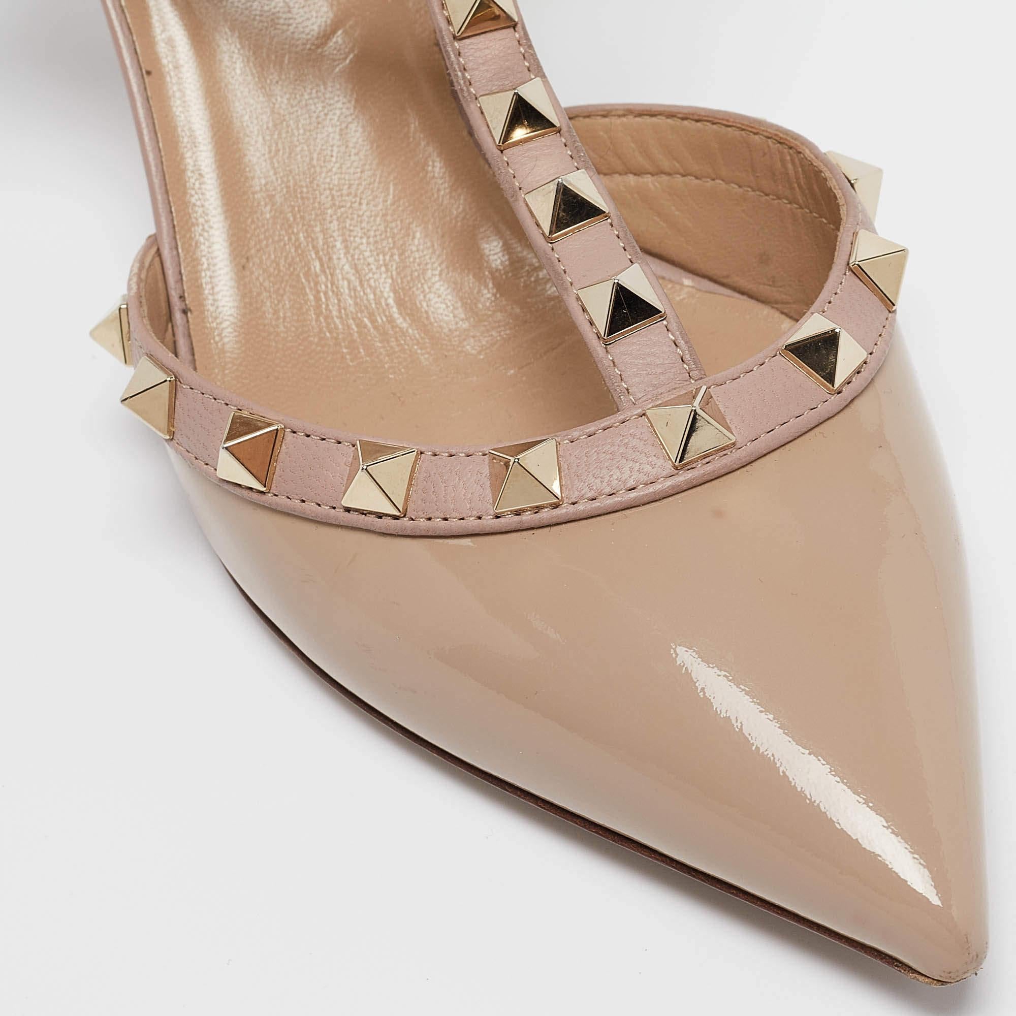 Valentino Dusty Pink Patent Leather Rockstud Ankle Strap Pumps Size 36.5 In Good Condition In Dubai, Al Qouz 2