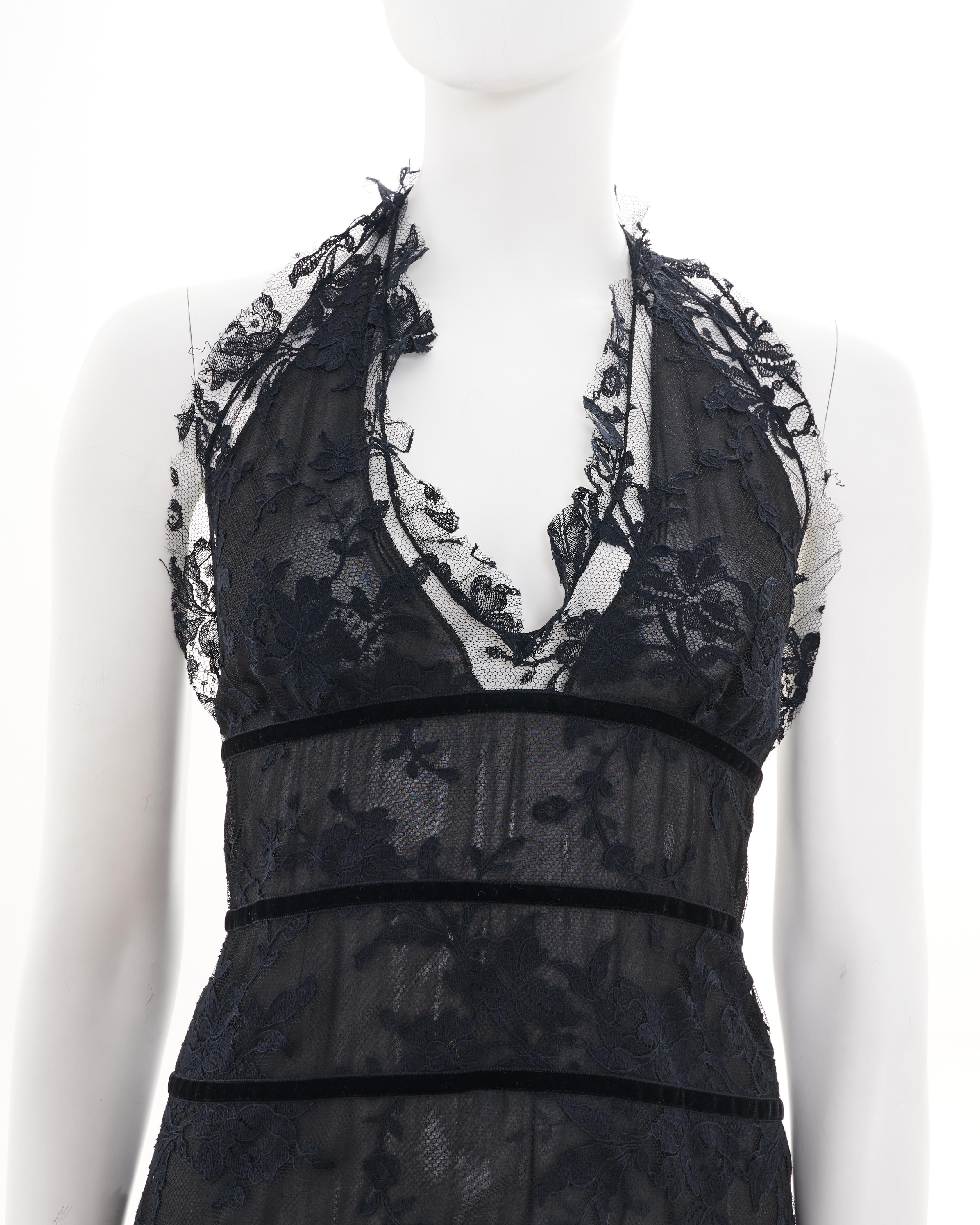 Valentino Early 00's Black Midi Dress with Floreal Laced Details in vendita 3