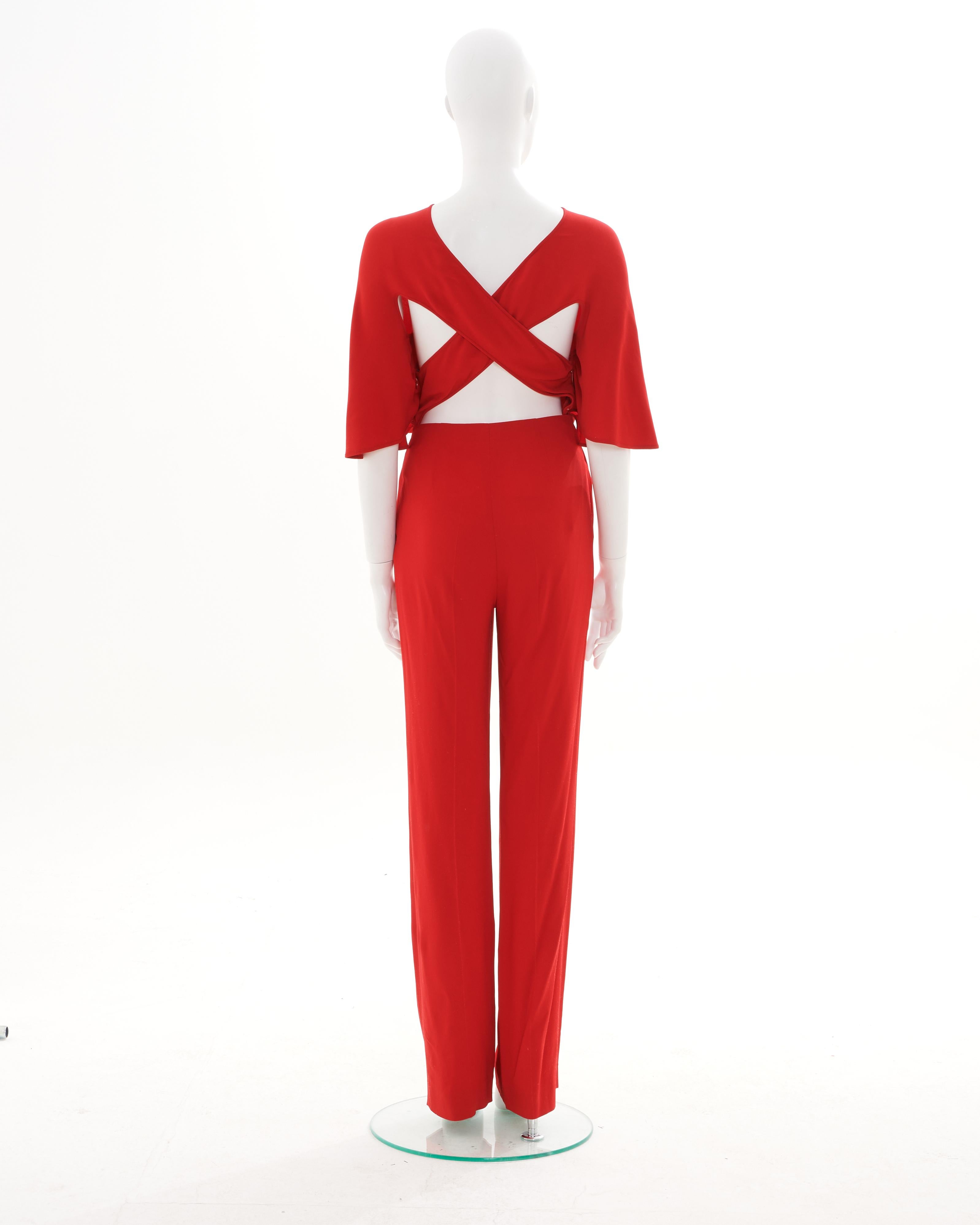 Valentino Early 00's Cross Back Red Jumpsuit Excellent état - En vente à Milano, IT