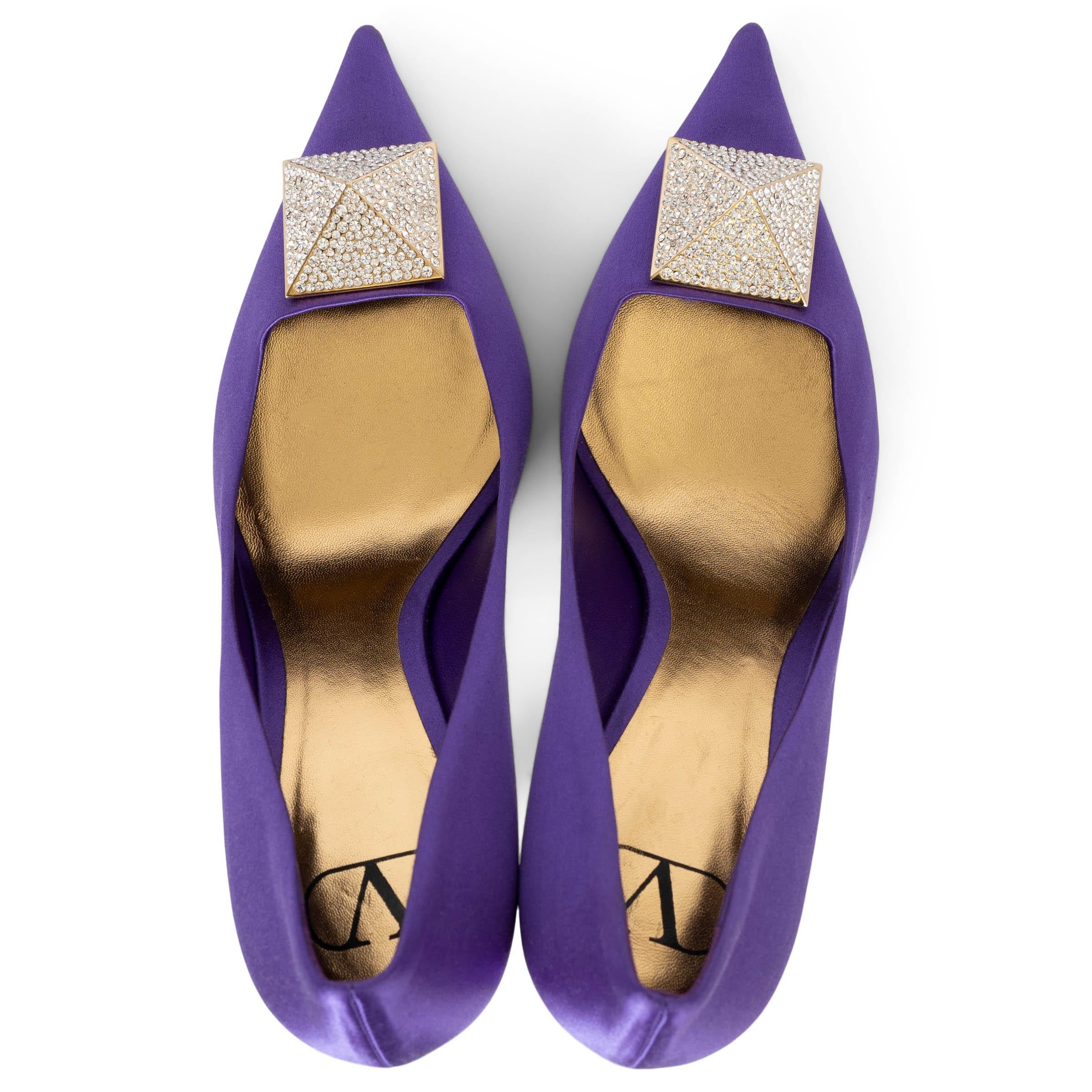 Women's VALENTINO Electric Violet 2022 ONE STUD 100 Satin Pumps Shoes 38 For Sale