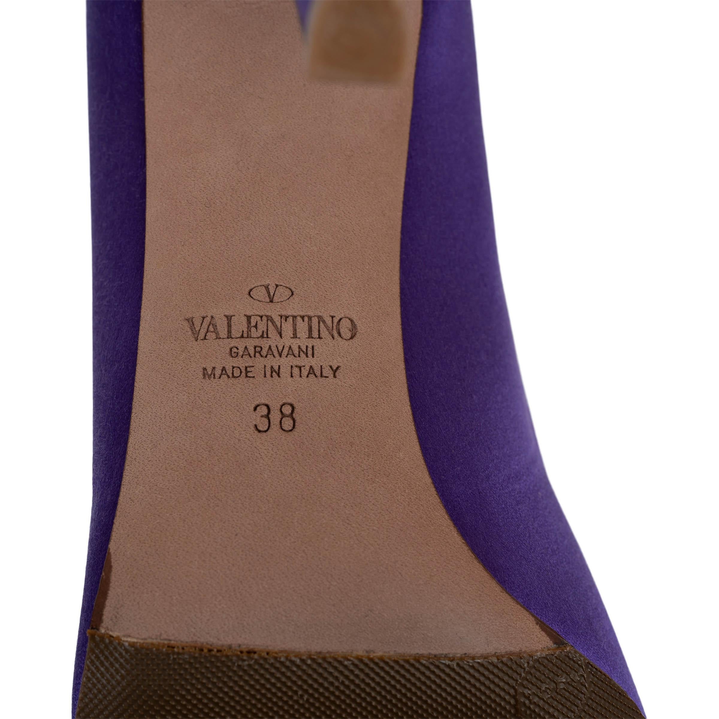VALENTINO Electric Violet 2022 ONE STUD 100 Satin Pumps Shoes 38 For Sale 3