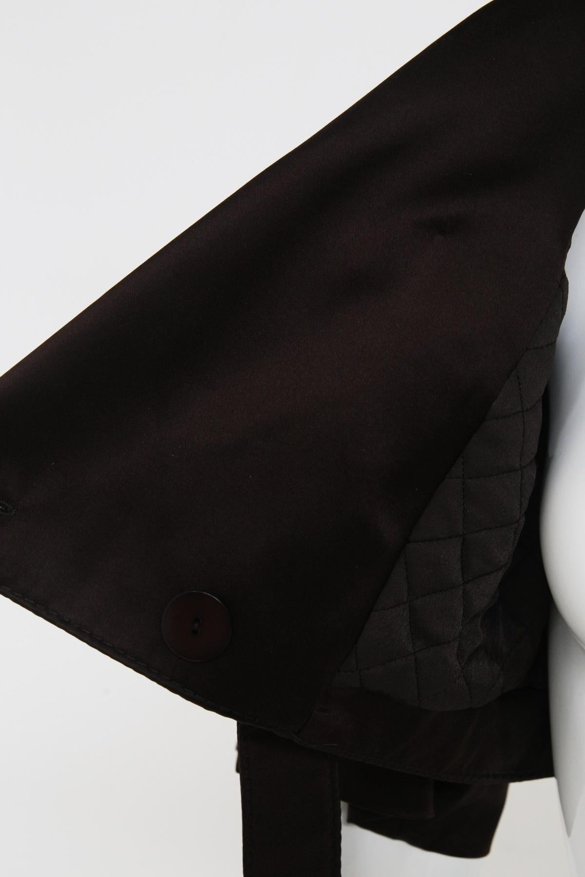 Valentino Elegant Short Satin Jacket For Sale 2