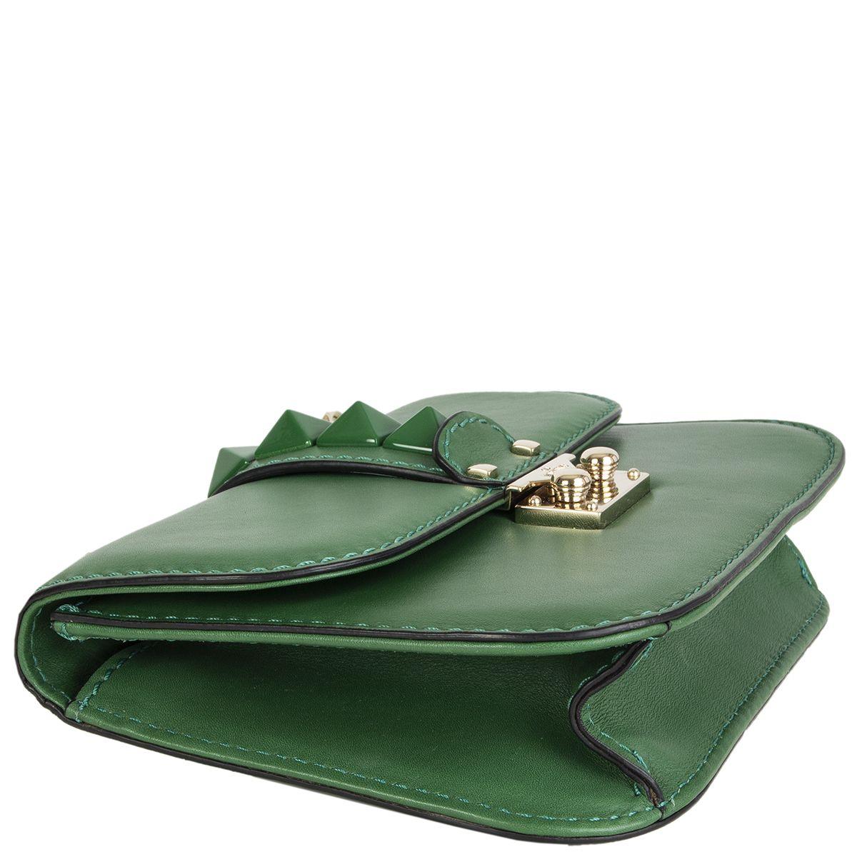 emerald green handbag