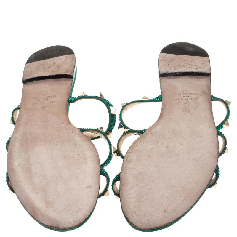 Valentino Emerald/Smeraldo Suede Rockstud Flat Slides Size 39 In Good Condition In Dubai, Al Qouz 2