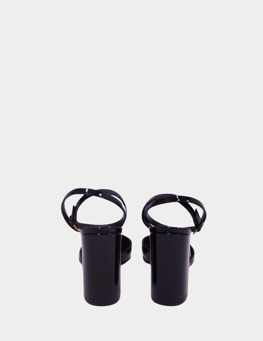 Valentino - UE 39 Negro en venta