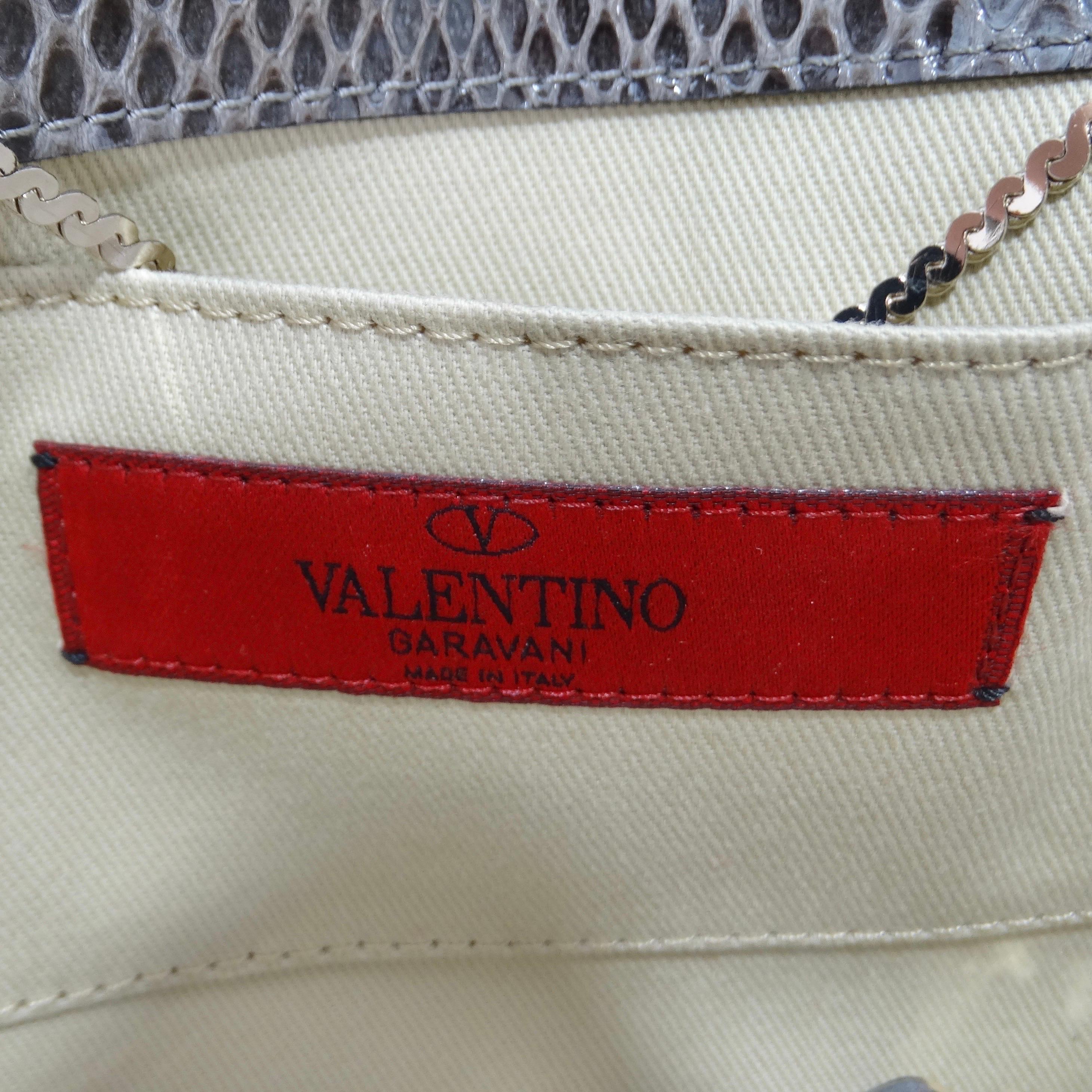 Valentino - Sac à main plié en peau de serpent exotique en vente 2