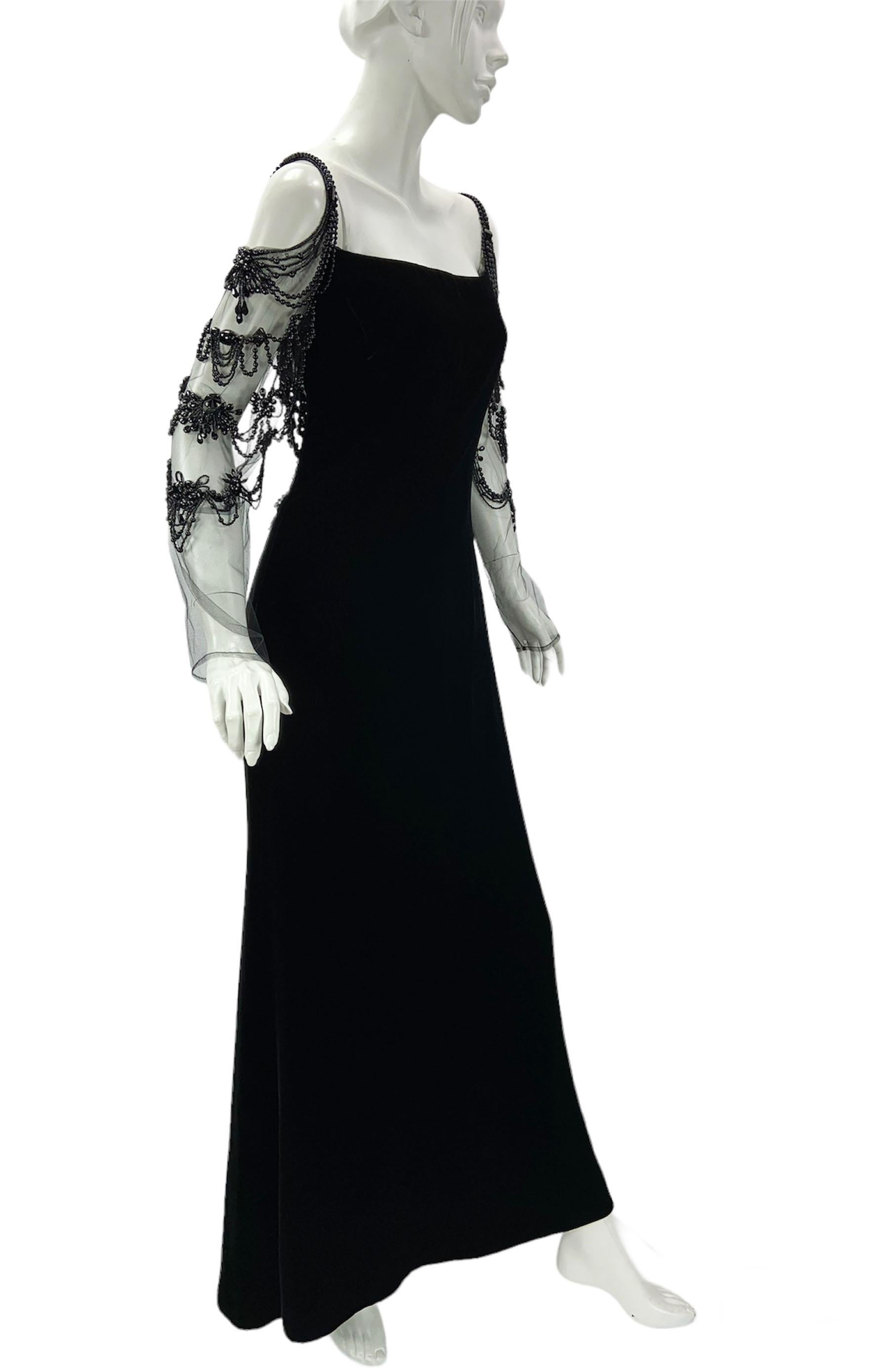 Valentino F/W 2003 Black Velvet 20s Inspired Beaded Gatsby Maxi Dress Gown US 8 In Excellent Condition For Sale In Montgomery, TX