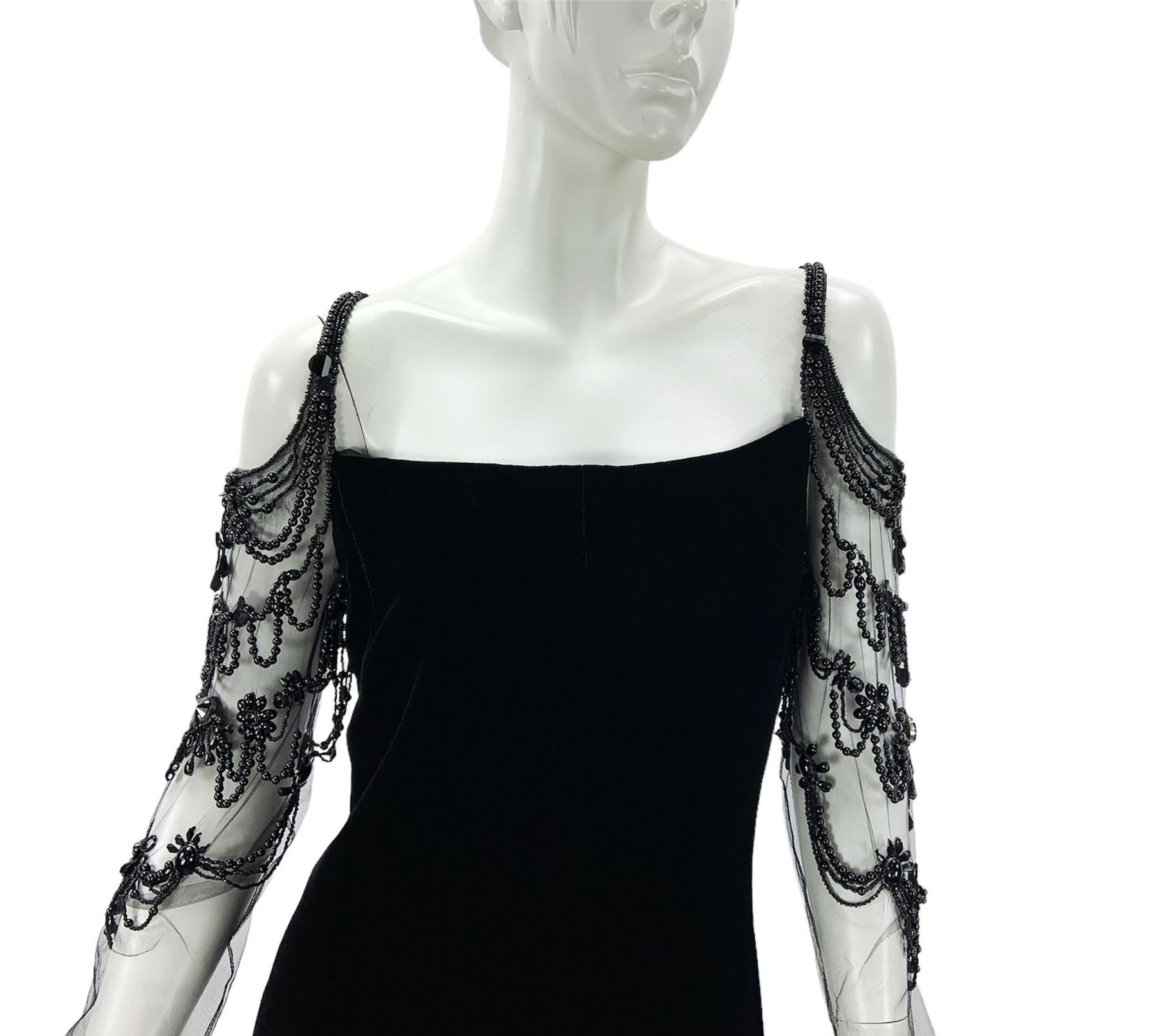Valentino F/W 2003 Black Velvet 20s Inspired Beaded Gatsby Maxi Dress Gown US 8 For Sale 2