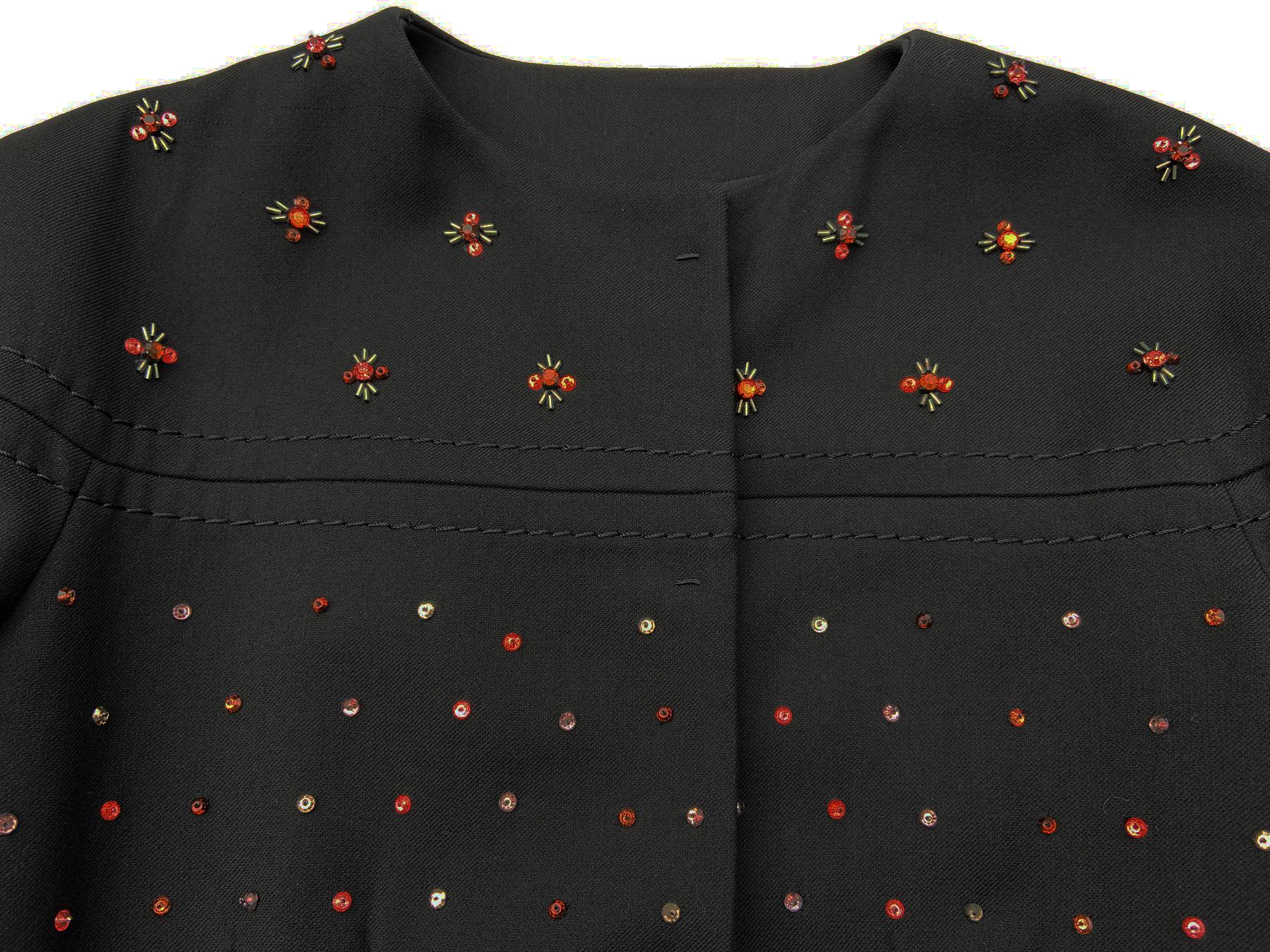 Valentino F/W 2009 Runway Black Wool Silk Fully Embellished Coat size 8 For Sale 4