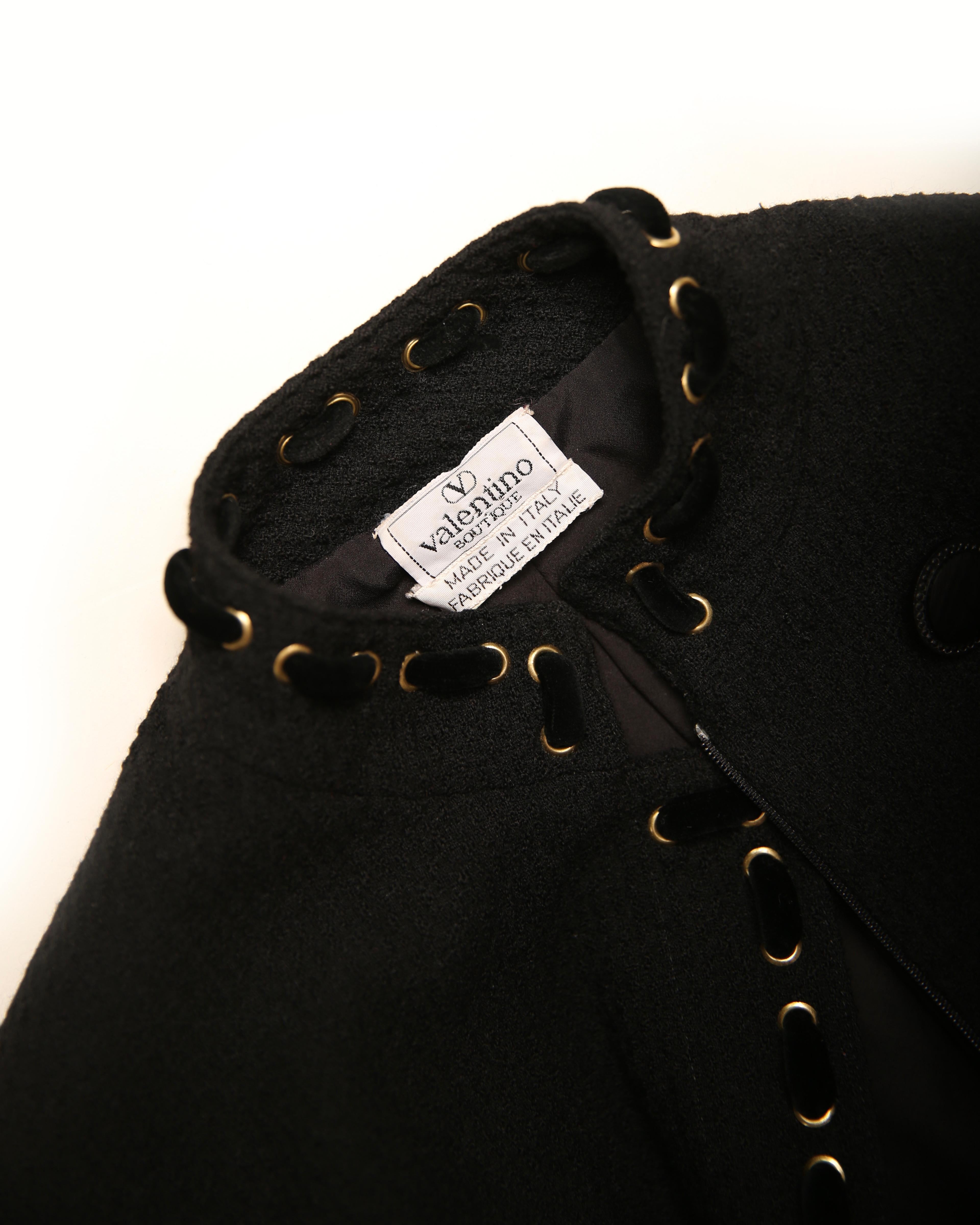 Valentino Fall 1992 vintage black wool velvet coat blazer style jacket IT 42 For Sale 13