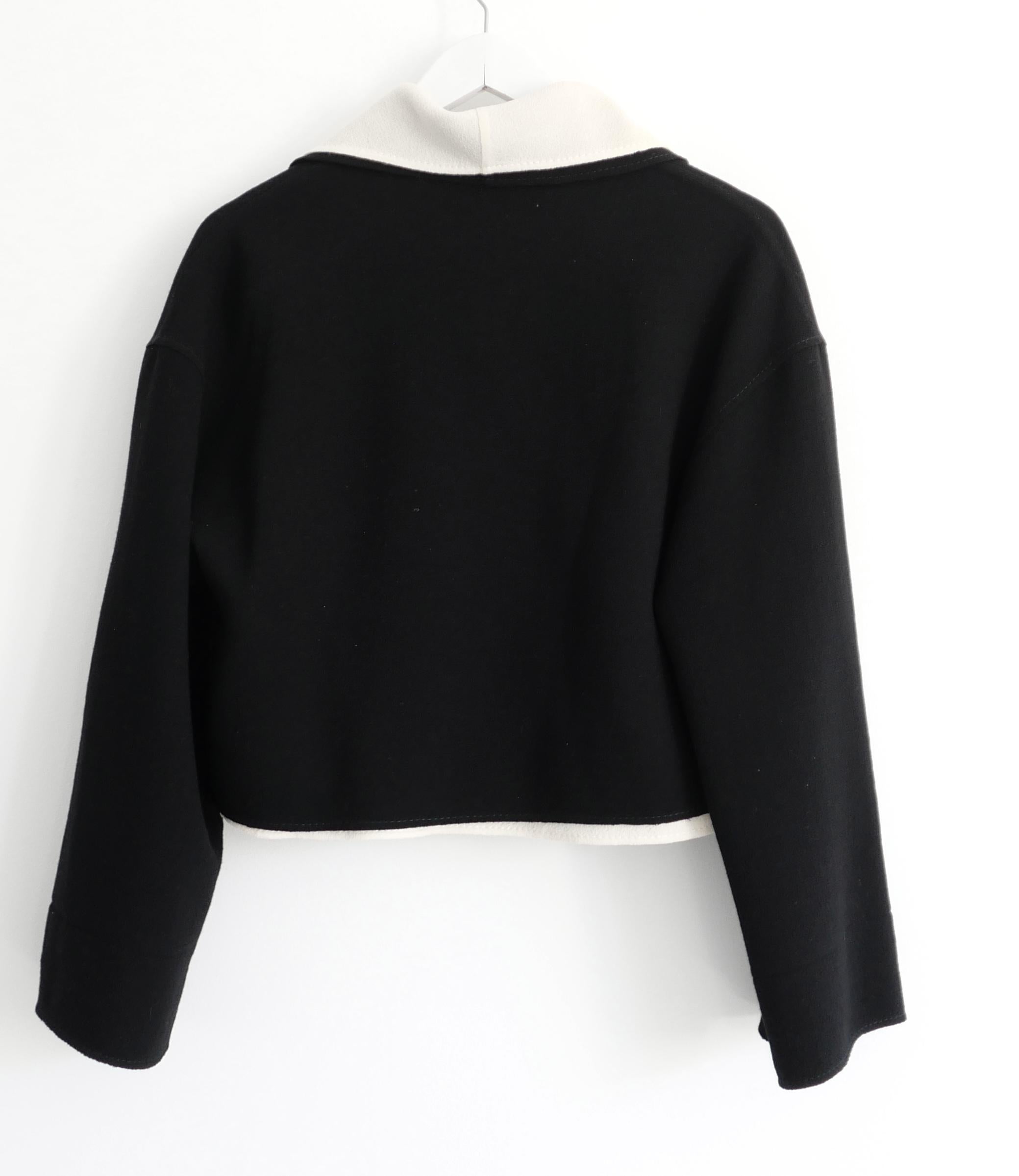 Giacca in crêpe nera e crema di Valentino Autunno 2006 in vendita 1