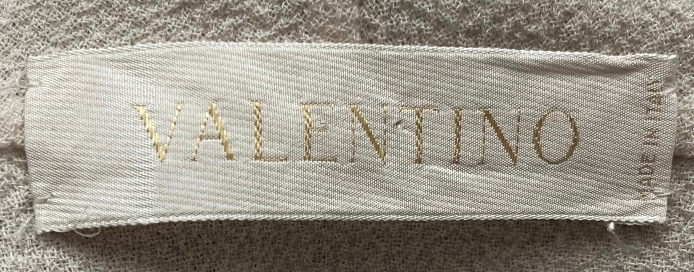 Giacca in crêpe nera e crema di Valentino Autunno 2006 in vendita 2