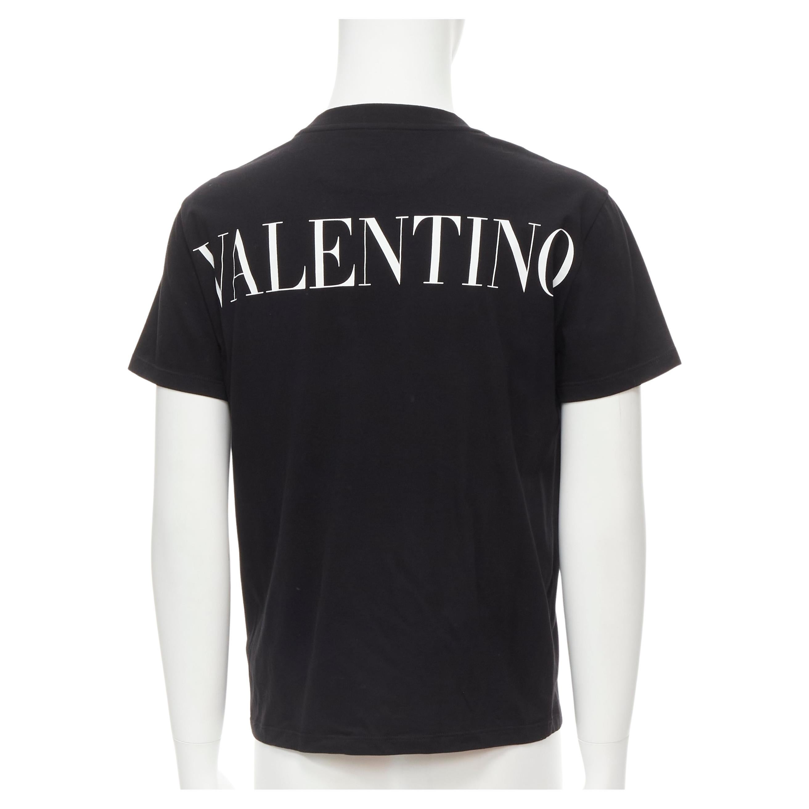 VALENTINO - T-shirt en coton noir avec pochette en dentelle à fleurs et logo blanc S en vente