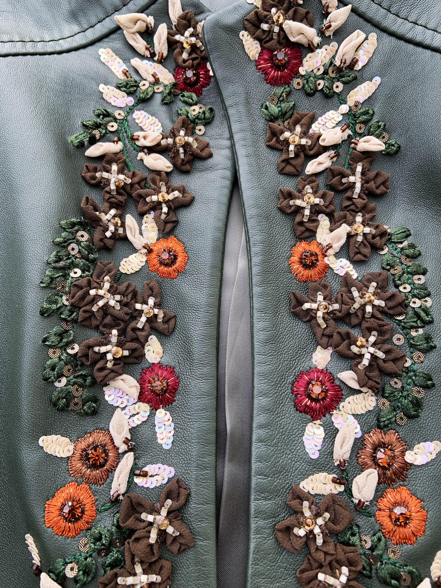 Valentino Forest Green 3-D Flowers Embroidery Beaded Lamb Leather Jacket size 10 For Sale 5