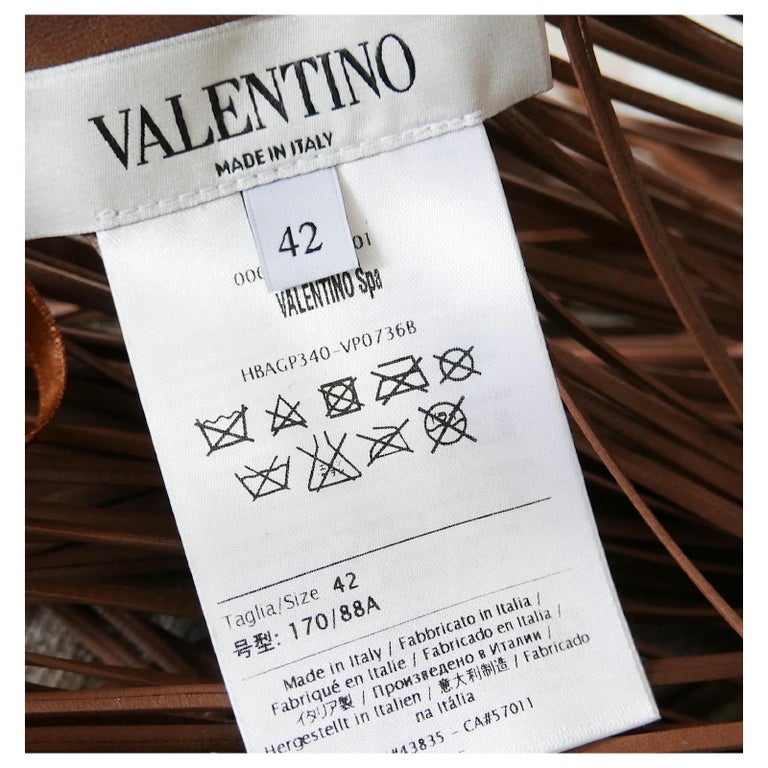 Gonna over in pelle con frange di Valentino in vendita su 1stDibs