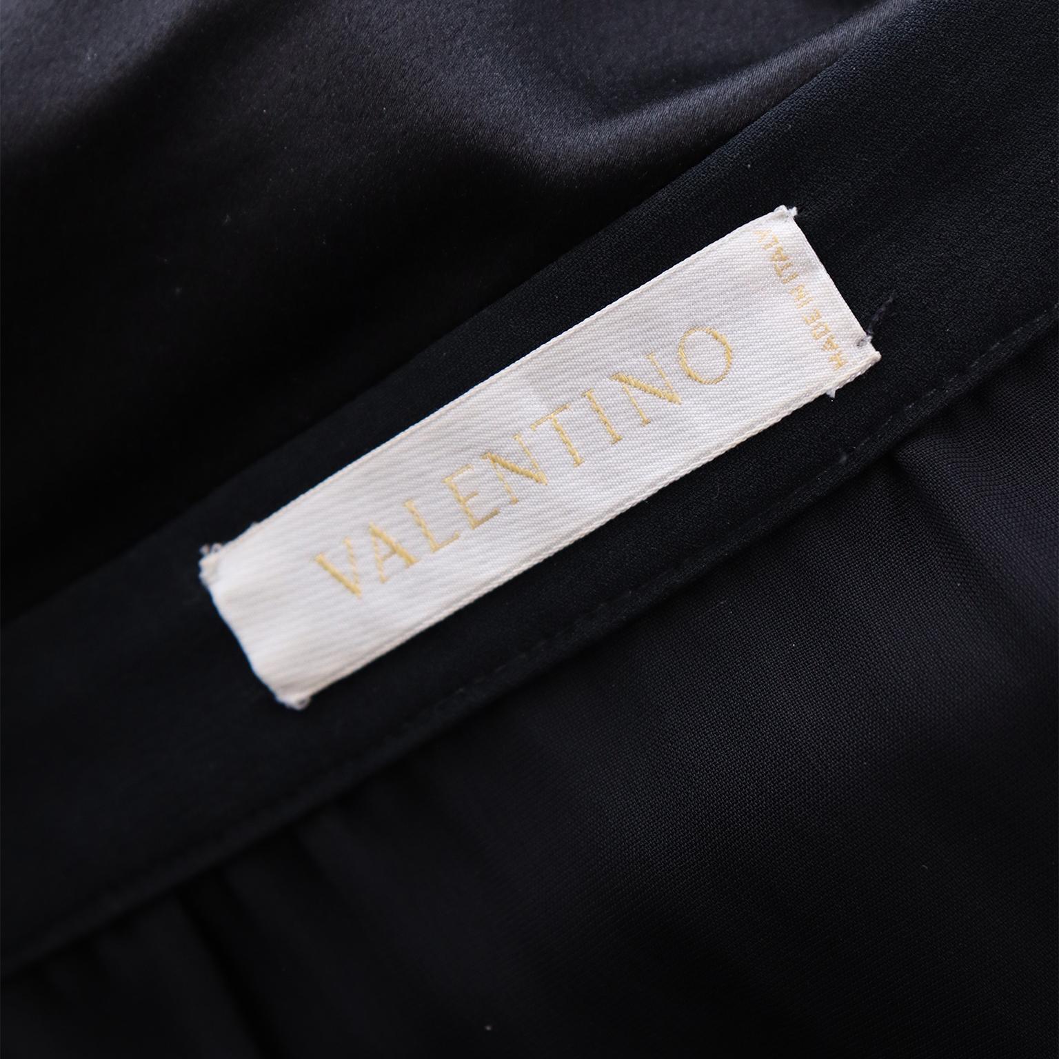Valentino Garavani 2008 Documented Black Silk Crepe Evening Dress w Satin Bow For Sale 4