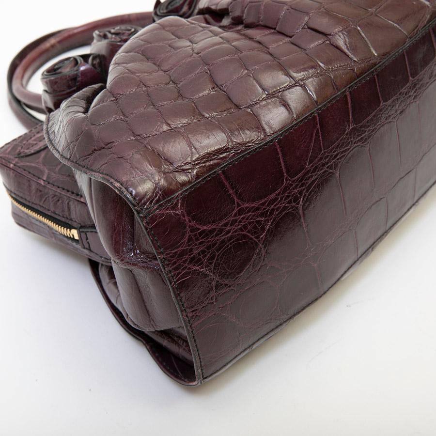 Valentino Garavani Tasche aus lila Alligatorleder in Lila Damen im Angebot