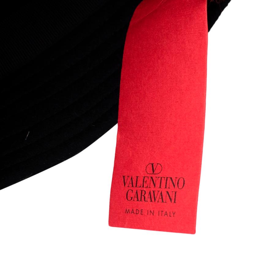 Women's Valentino Garavani Black Cashmere Cloche Hat For Sale