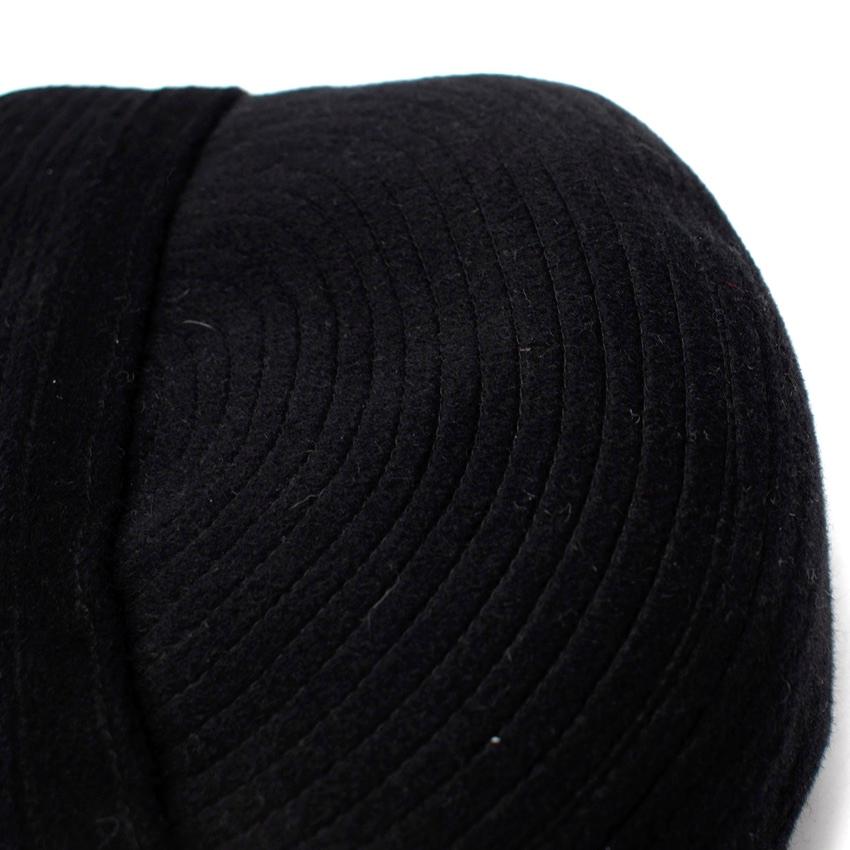 Valentino Garavani Black Cashmere Cloche Hat For Sale 2