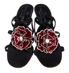 Valentino Garavani S/S 2002 Enamel Crystals Embellished 3 D Flower Sandals 37.5