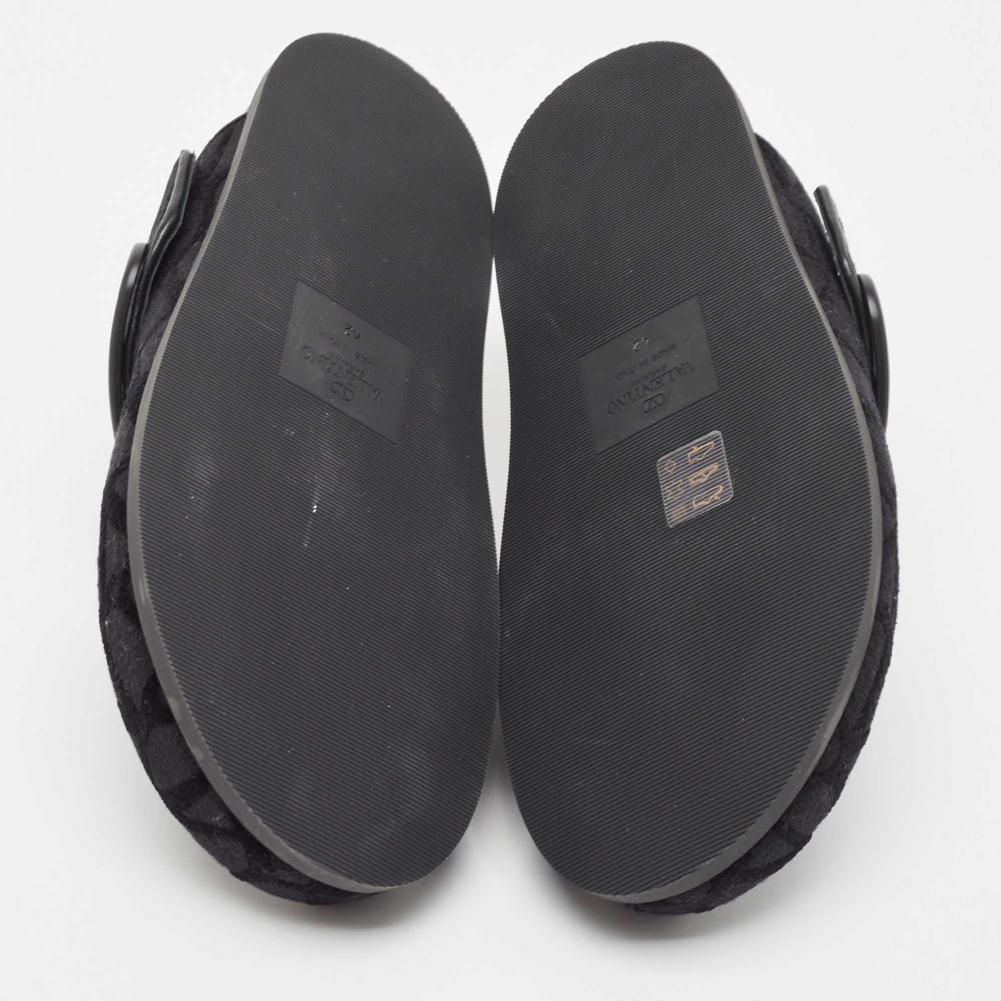 Valentino Garavani Black Fabric and Leather Toile Iconographe VLogo Mules Size 4 For Sale 1