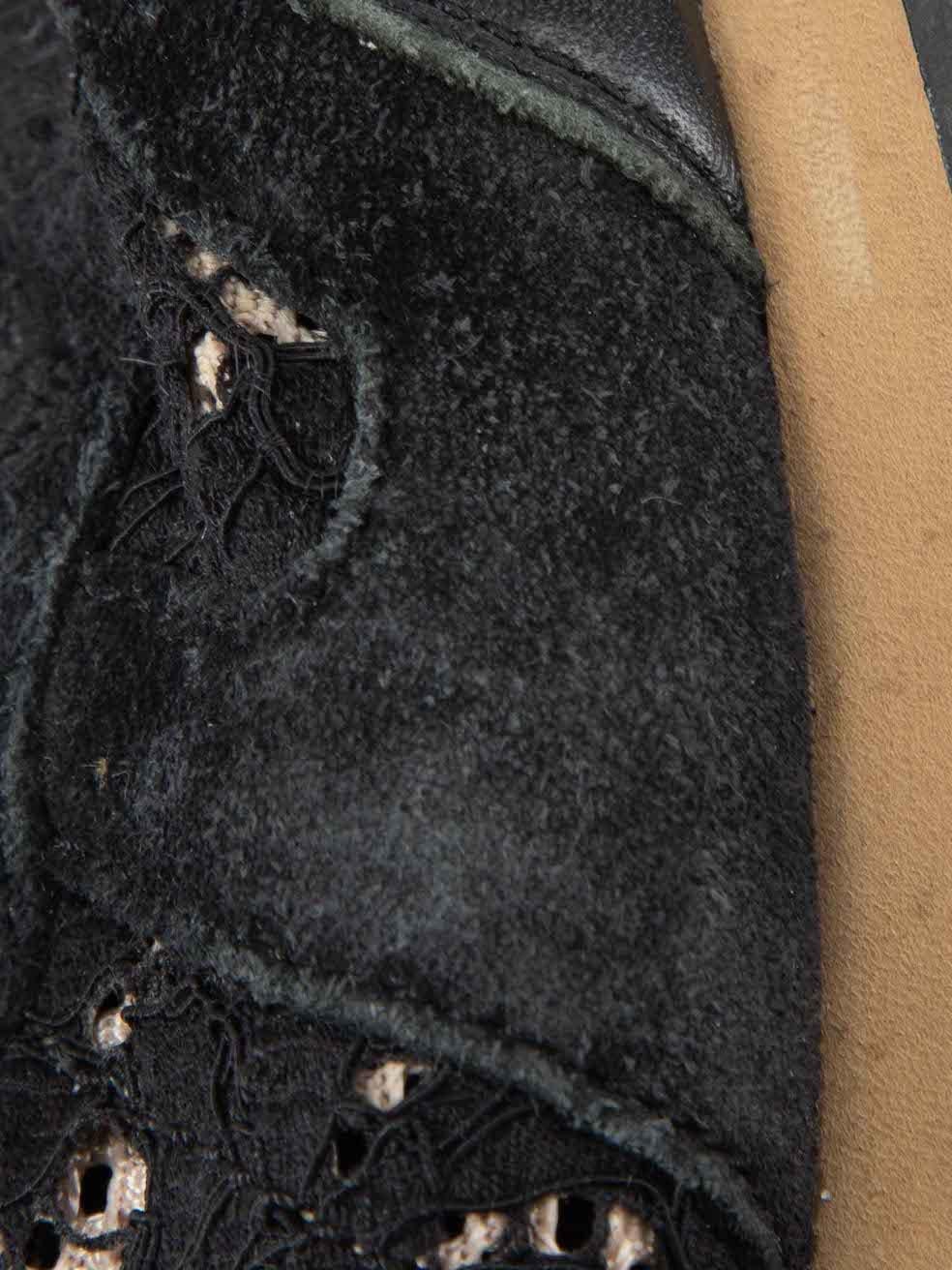 Valentino Garavani Zapatillas de cuero con paneles de encaje negro Talla IT 36 en venta 1