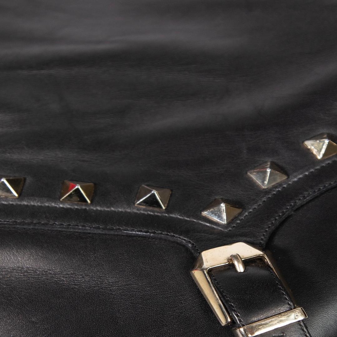 Valentino Garavani Black Leather Knee High Rockstud Boots Size IT 35 For Sale 1
