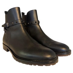 Valentino Garavani - Stivaletto uomo in pelle nera IT 44