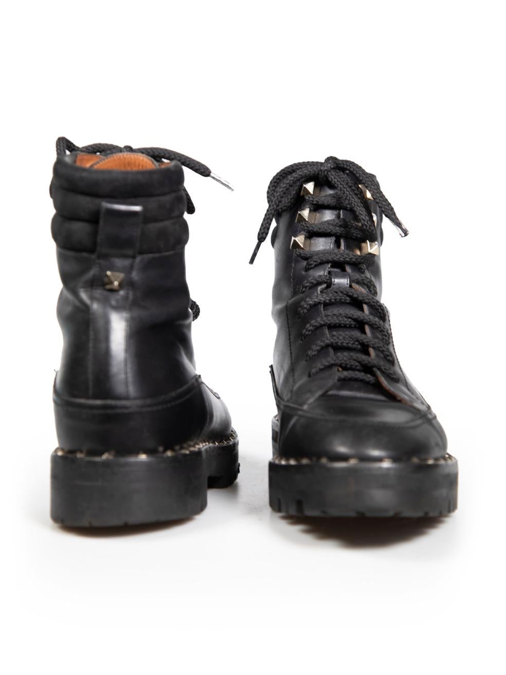 Valentino Garavani Black Leather Rockstud Combat Boots Size IT 37.5 In Good Condition For Sale In London, GB