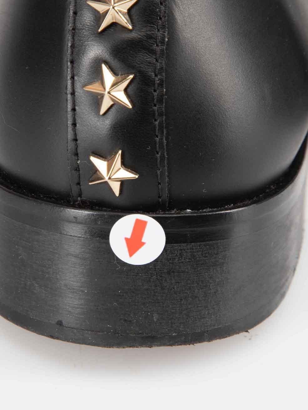 Valentino Garavani Schwarze Oxfords aus Leder mit Sternaufsatz und Nieten Größe IT 37,5 im Angebot 5