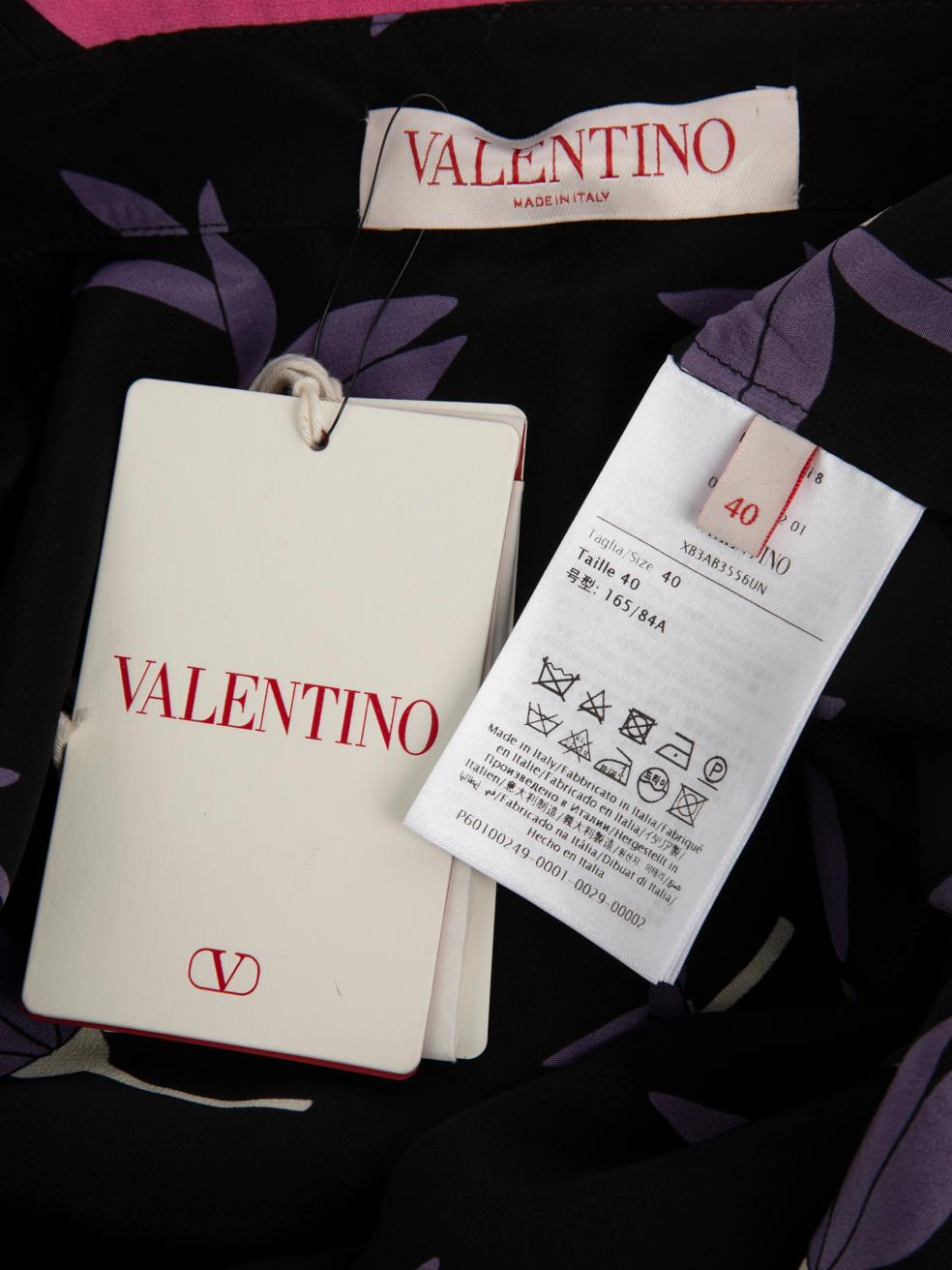 Valentino Garavani Camicia floreale in seta nera e viola taglia S In condizioni Nuovo in vendita a London, GB