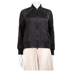 Valentino Garavani Schwarze Bomberjacke mit Nieten Größe S
