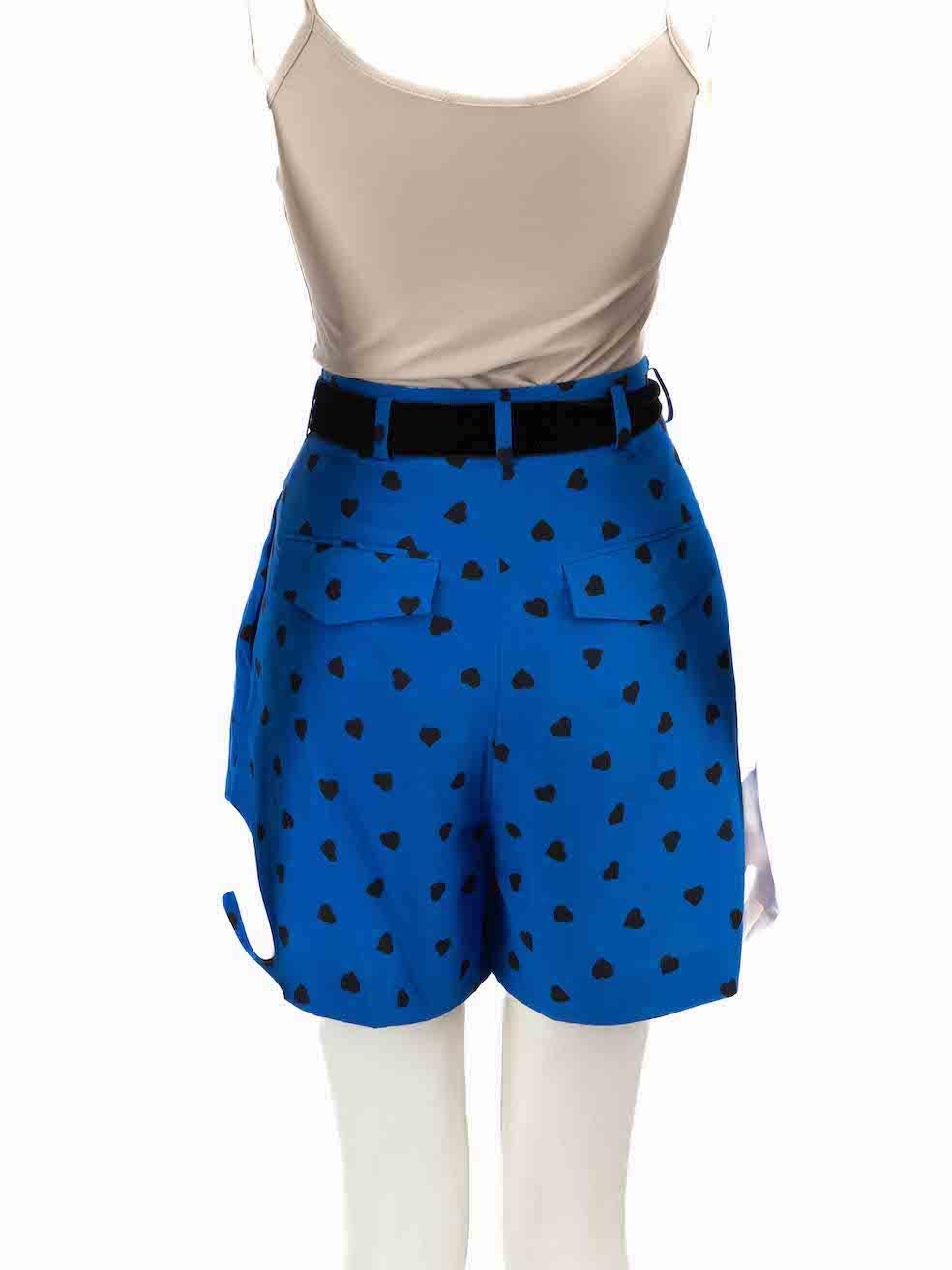 Bleu Valentino Garavani Short en soie bleue imprimé cœur, taille XXS en vente