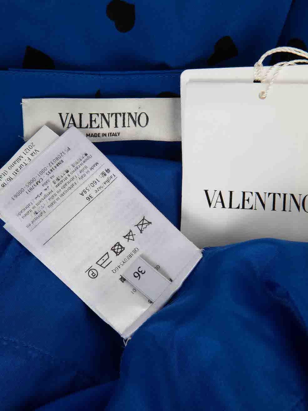 Valentino Garavani Short en soie bleue imprimé cœur, taille XXS en vente 1
