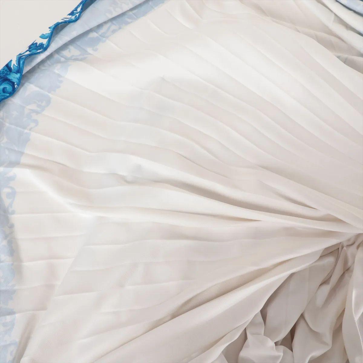 Falda plisada Valentino Garavani Bluegrace Bouquet en Bueno estado para la venta en Humacao, PR