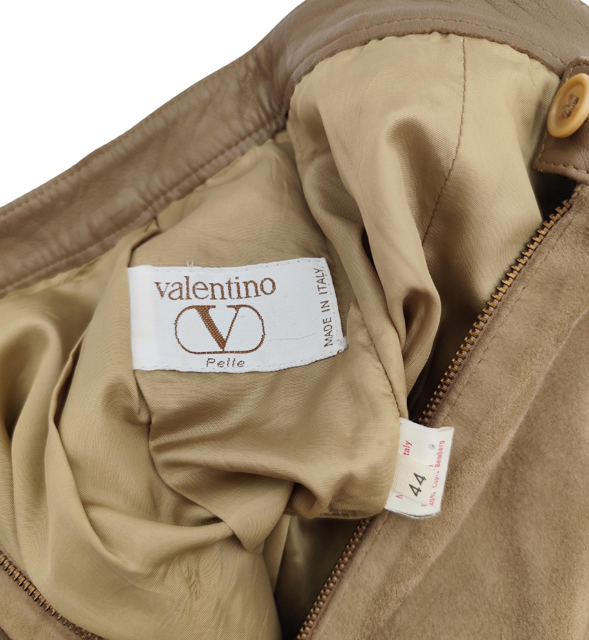 Valentino Garavani Hose aus braunem Leder und Wildleder im Angebot 8