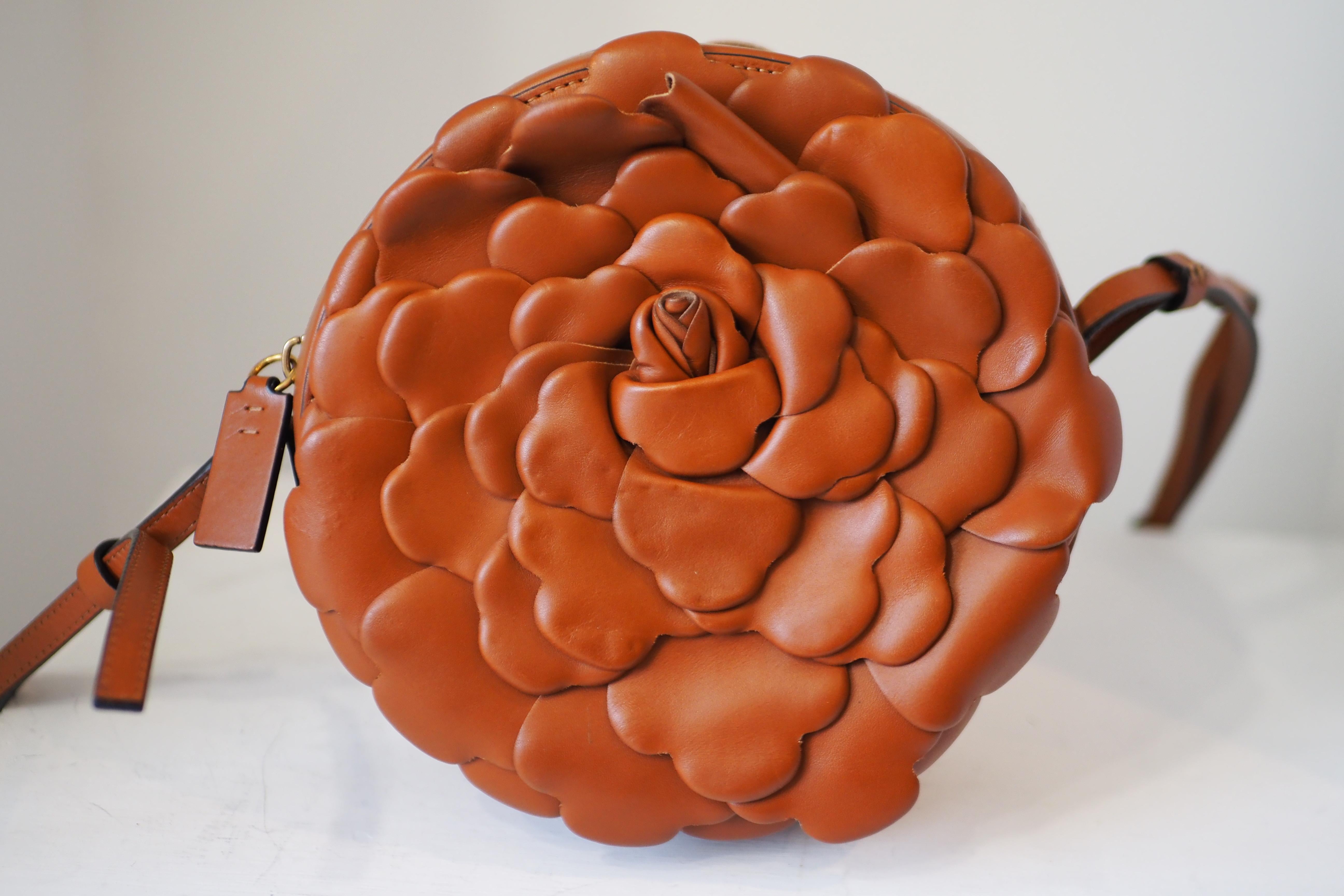 Valentino Garavani brown leather Flower shoulder bag 8