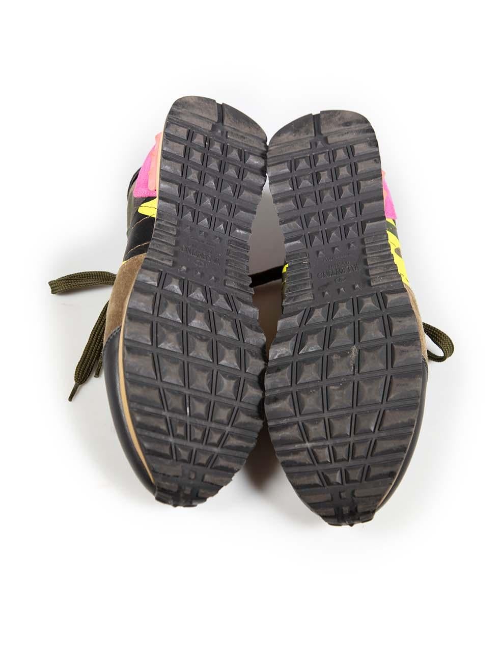 Valentino Garavani Camouflage Ruckrunner Trainers Size IT 38 In Good Condition In London, GB