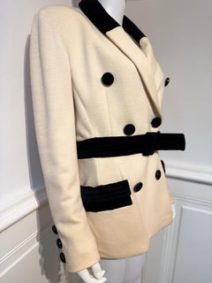 Valentino Garavani Fall/Winter 1993 Runway ivory jacket Vintage new with tags